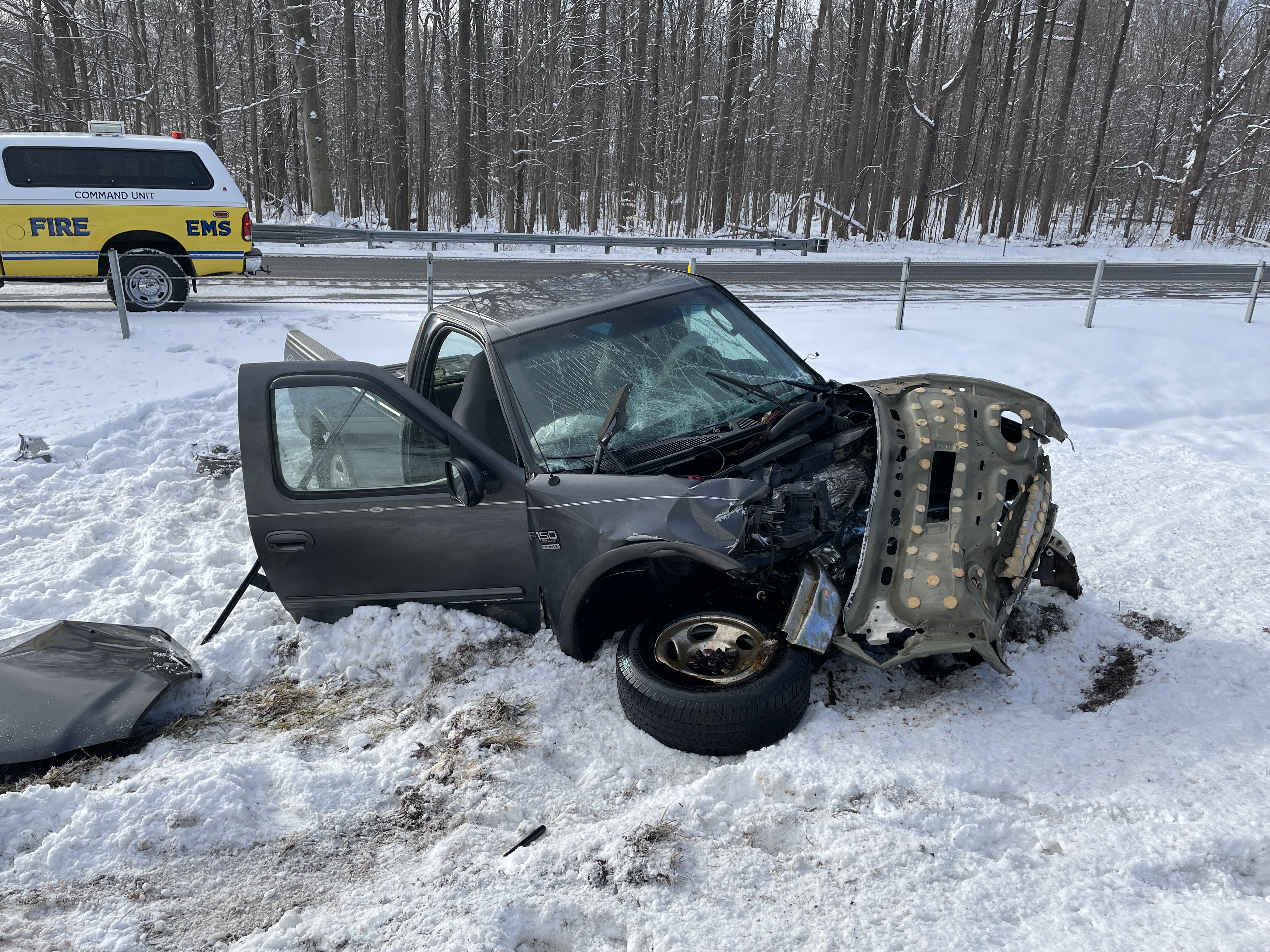 Semi and pickup truck crash on I-94