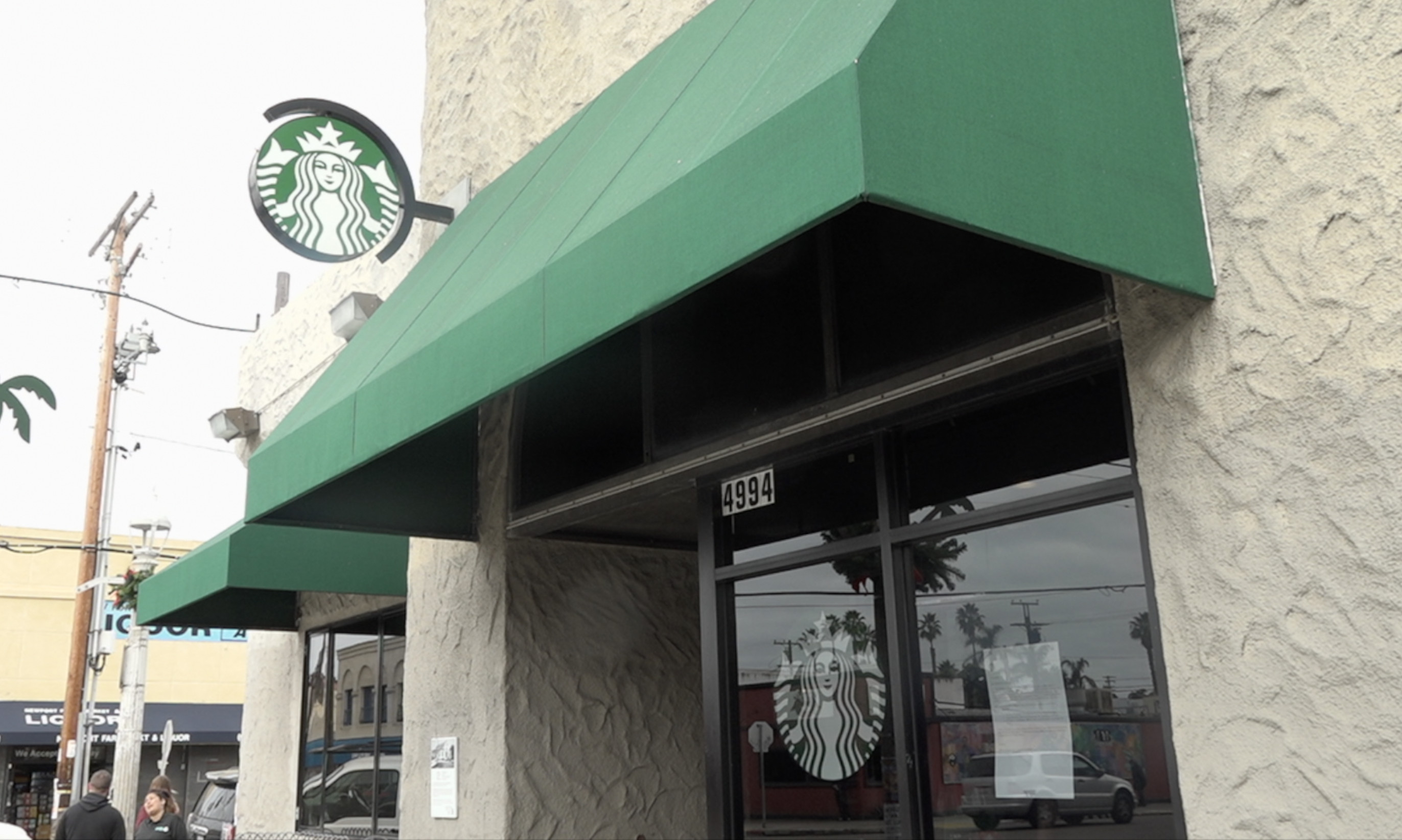 Ocean Beach residents excited to say goodbye to their only Starbucks