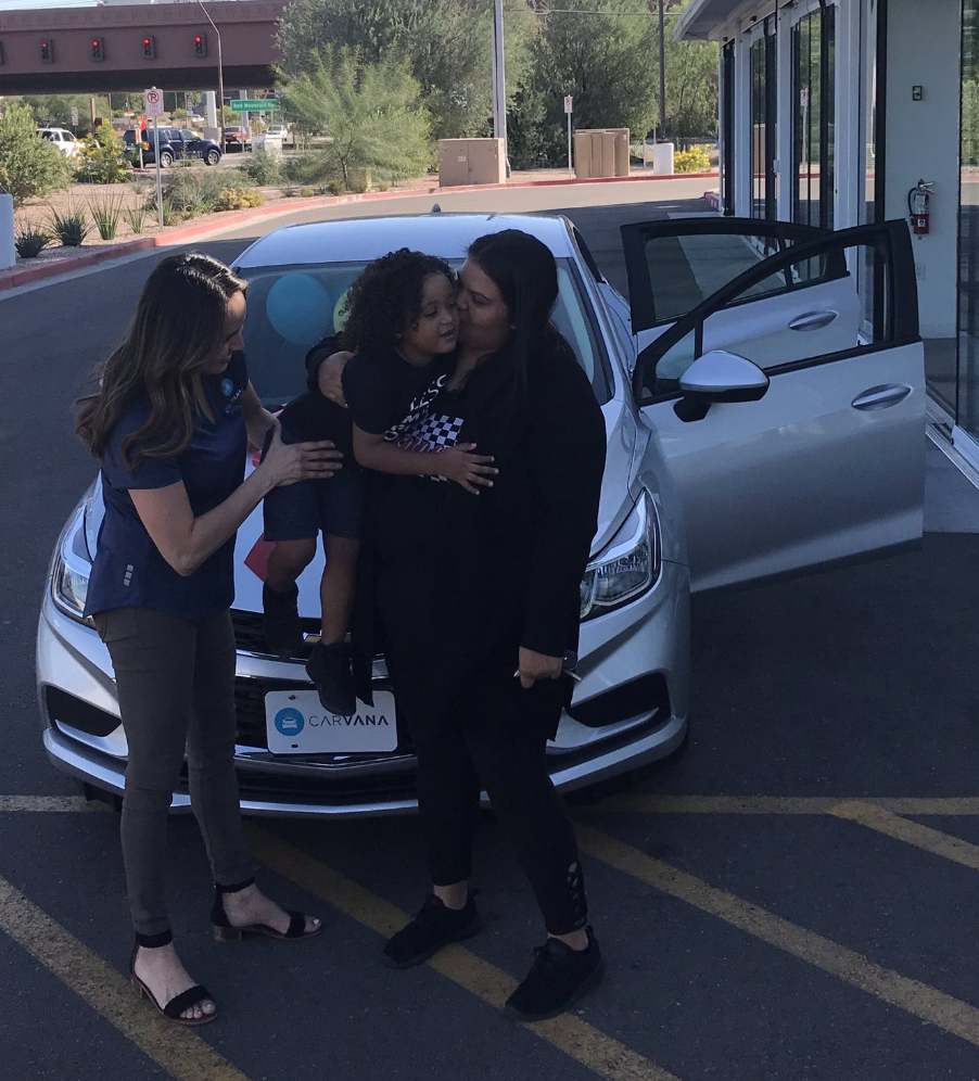Carvana gives Shannon Vivar a new car