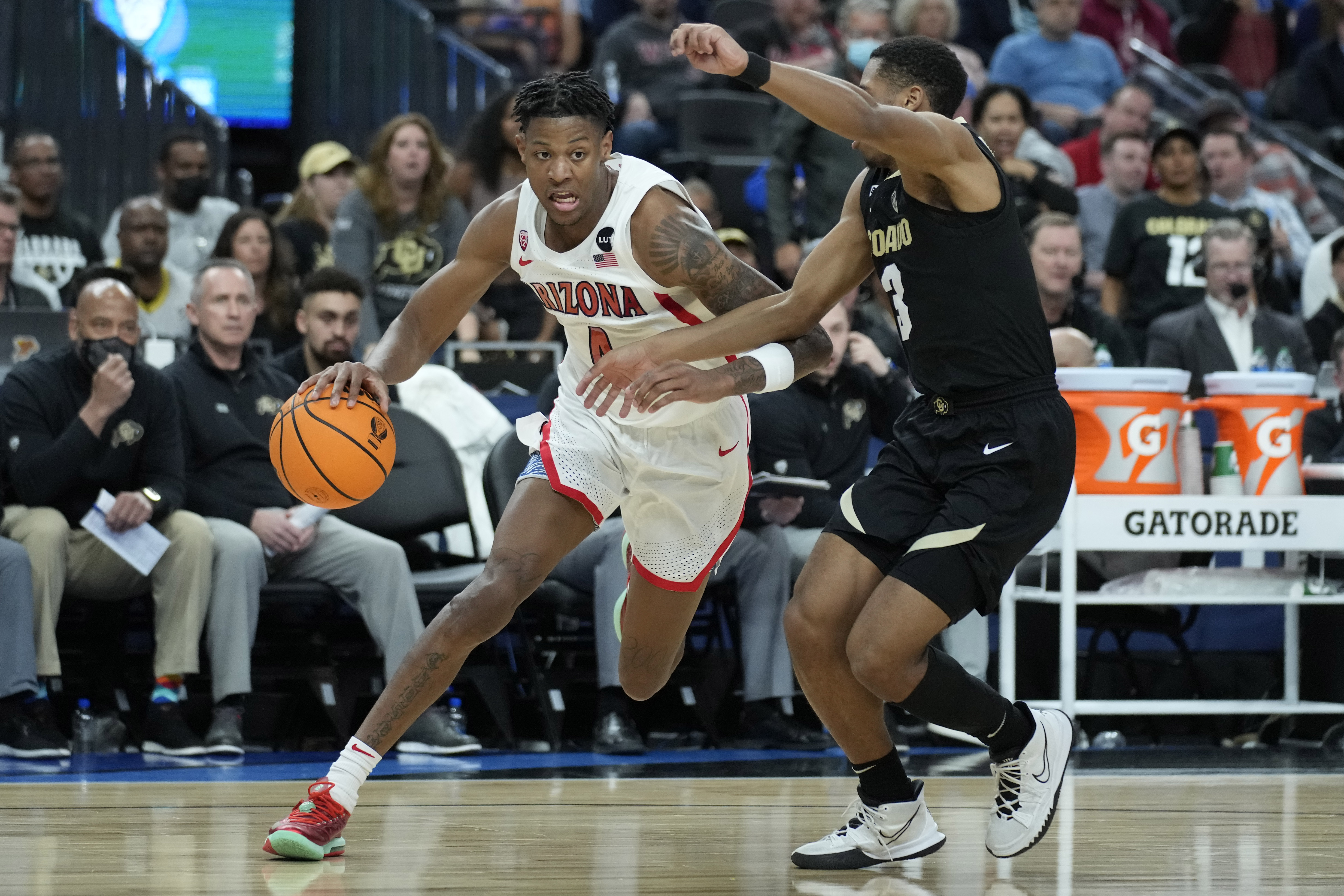 No. 2 Arizona pulls away to beat Colorado 82-72 in Pac-12