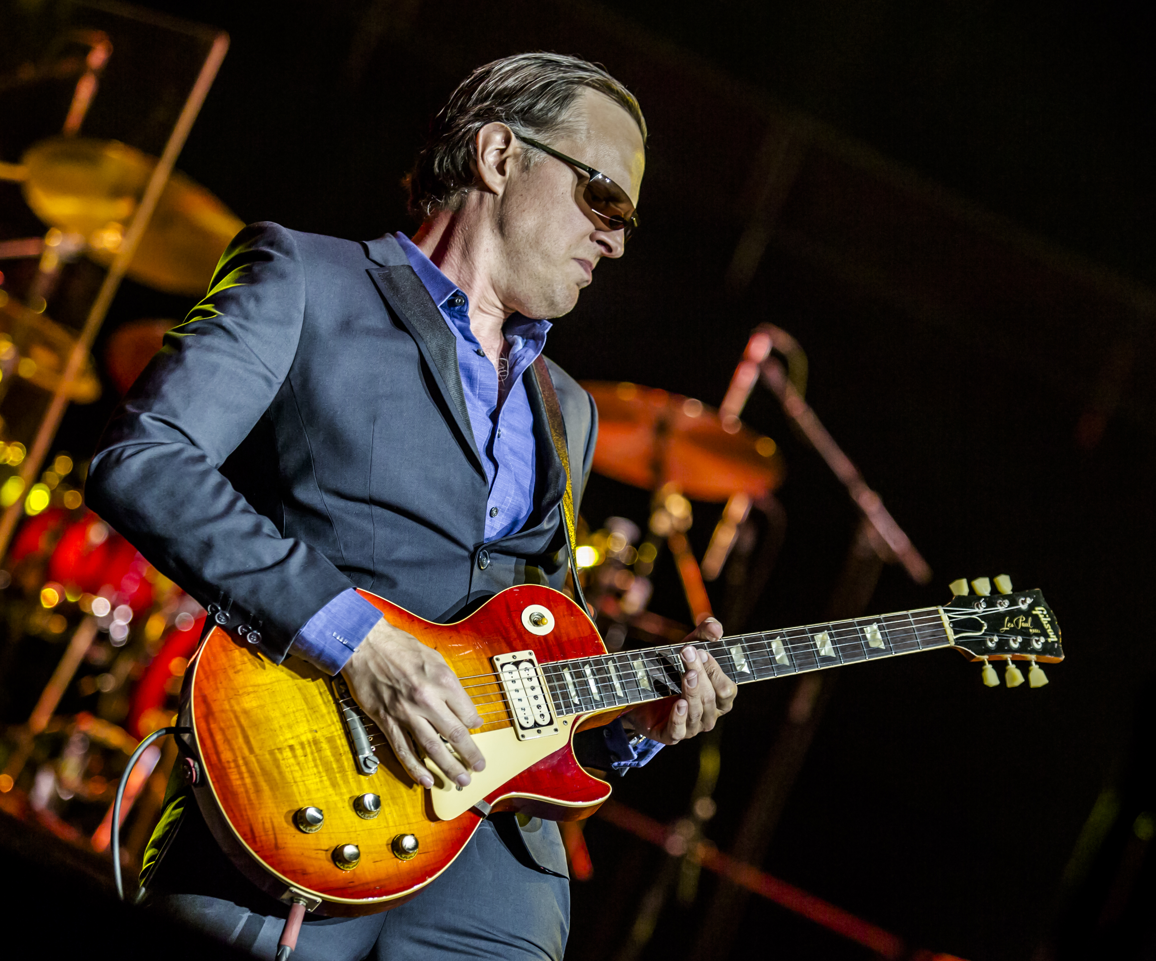 Joe Bonamassa by Robert Sutton (35).JPG
