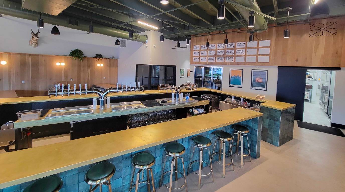 Wren House Brewing Co. is set to open ‘Wren Südhalle’ in Phoenix on September 16. 