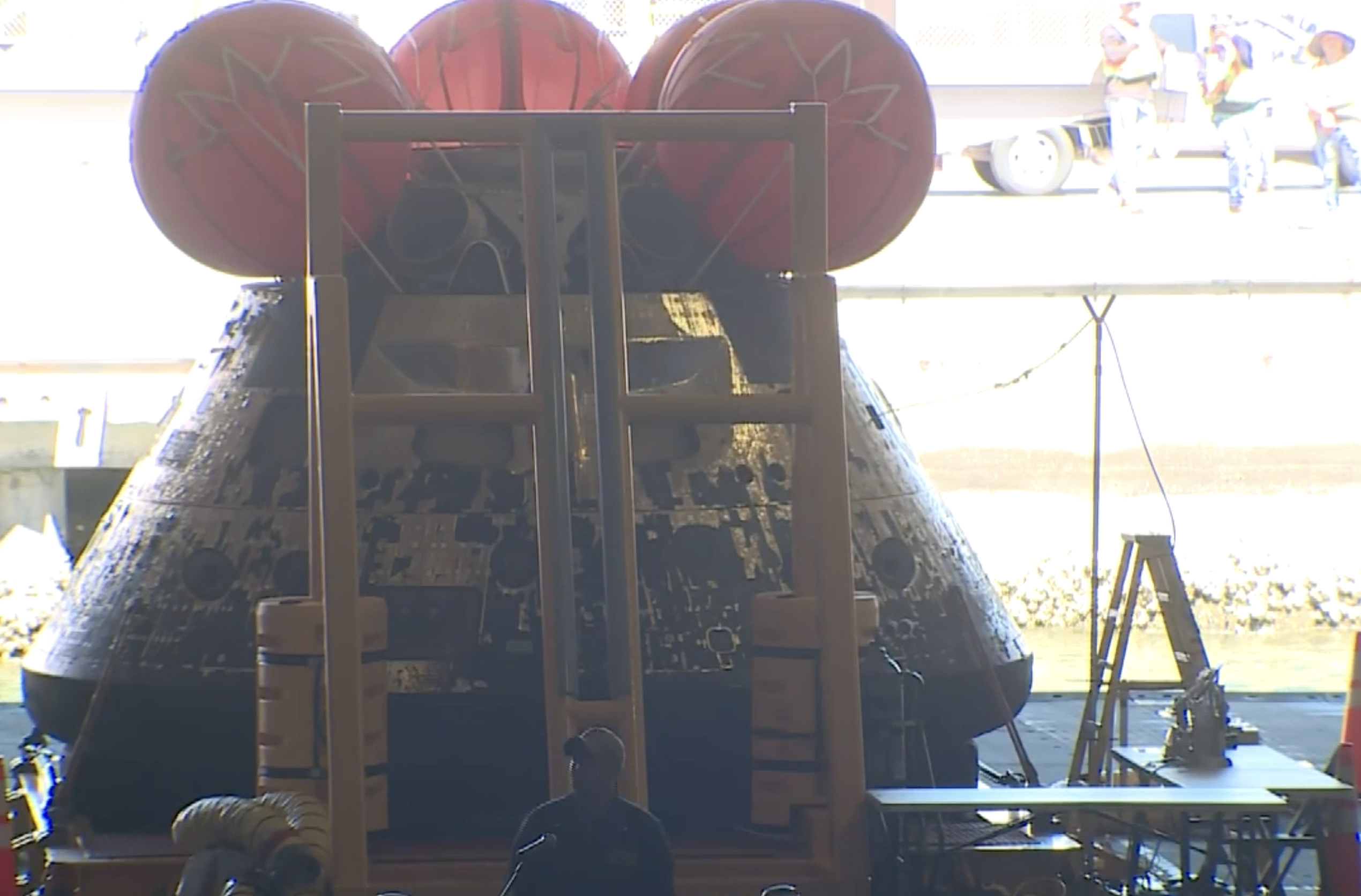 Integrity space capsule