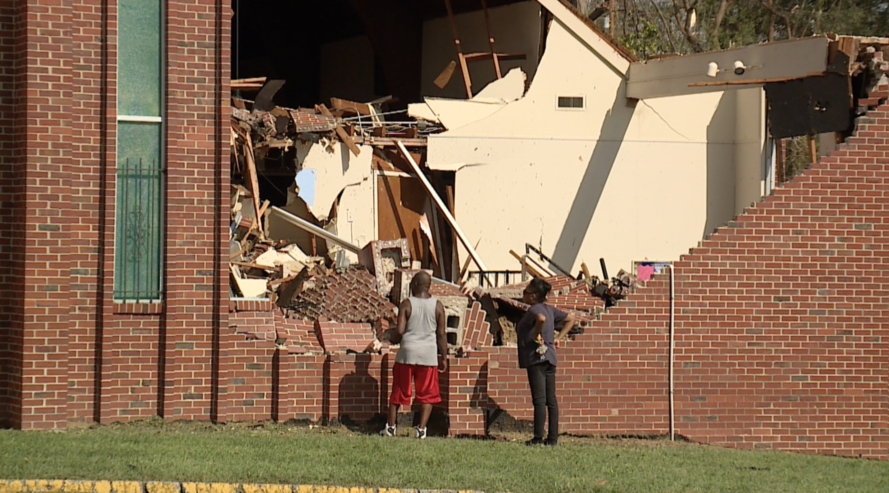 Roswell church of Christ.png