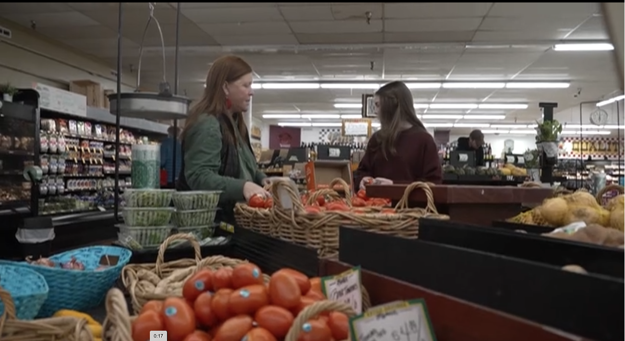 Thanksgiving Grocery Shoppers