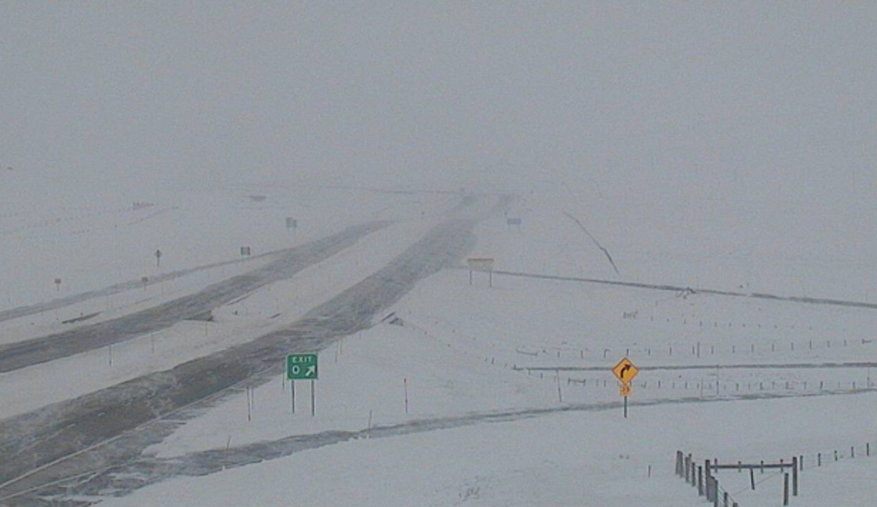 Interstate 15 closed from Dillon to Idaho state line - Vimarsana News