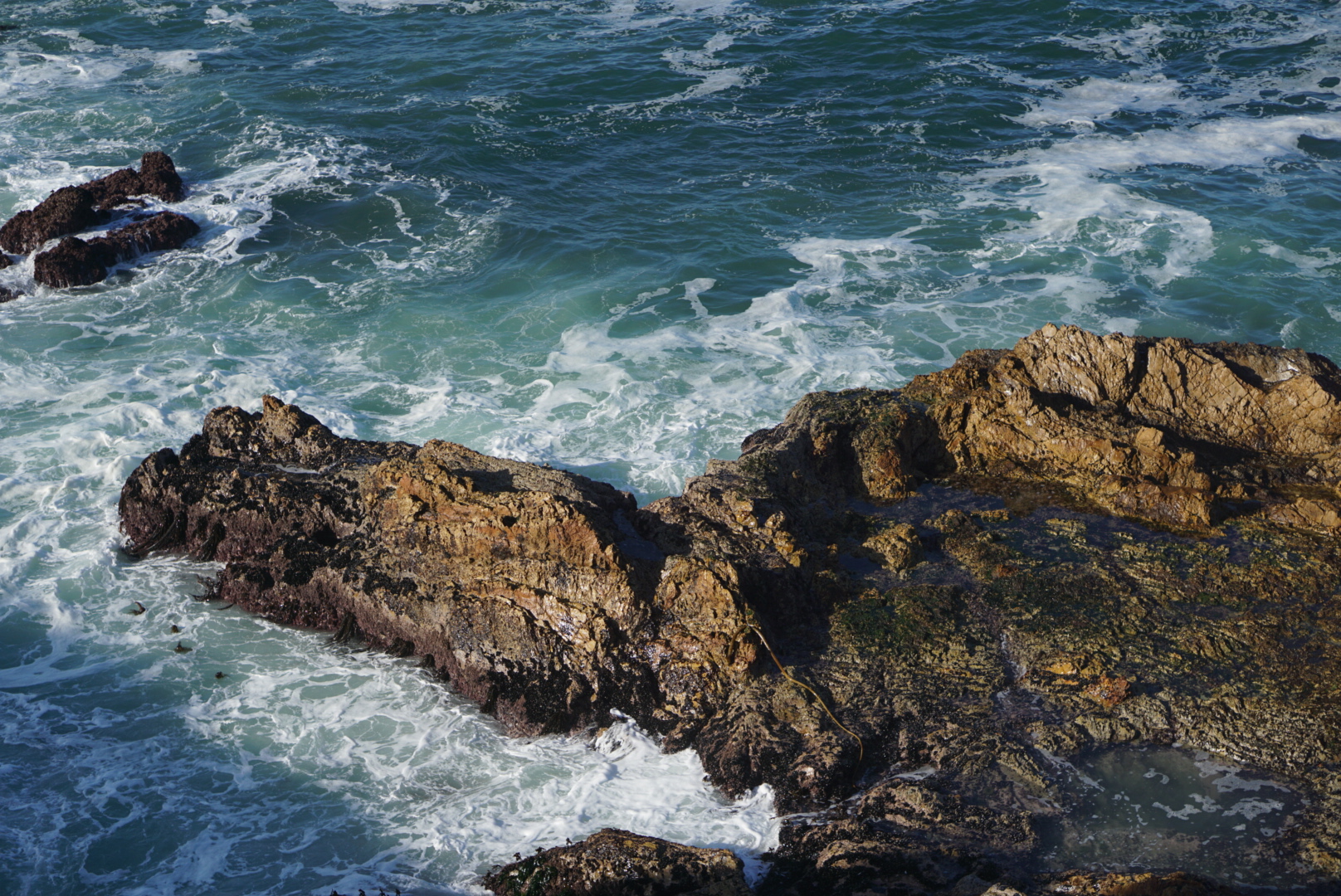 montana de oro waves 12-14-21.JPG
