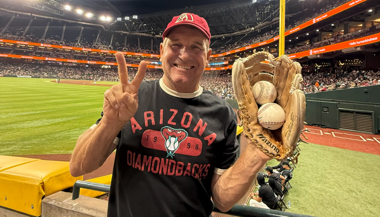 Diamondbacks fan caught two home runs