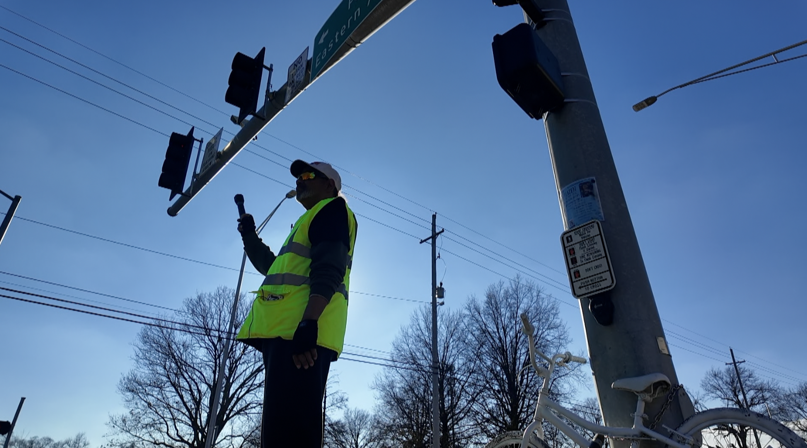 Jorge De Lara, volunteer.png