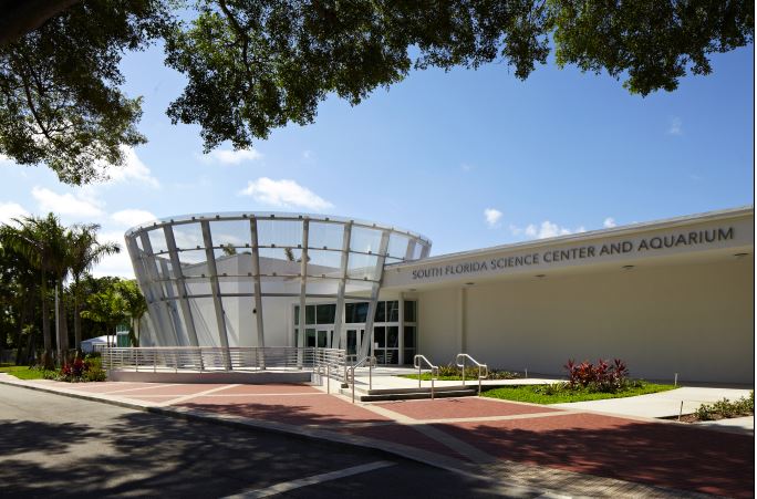 South Florida Science Center entrance.JPG