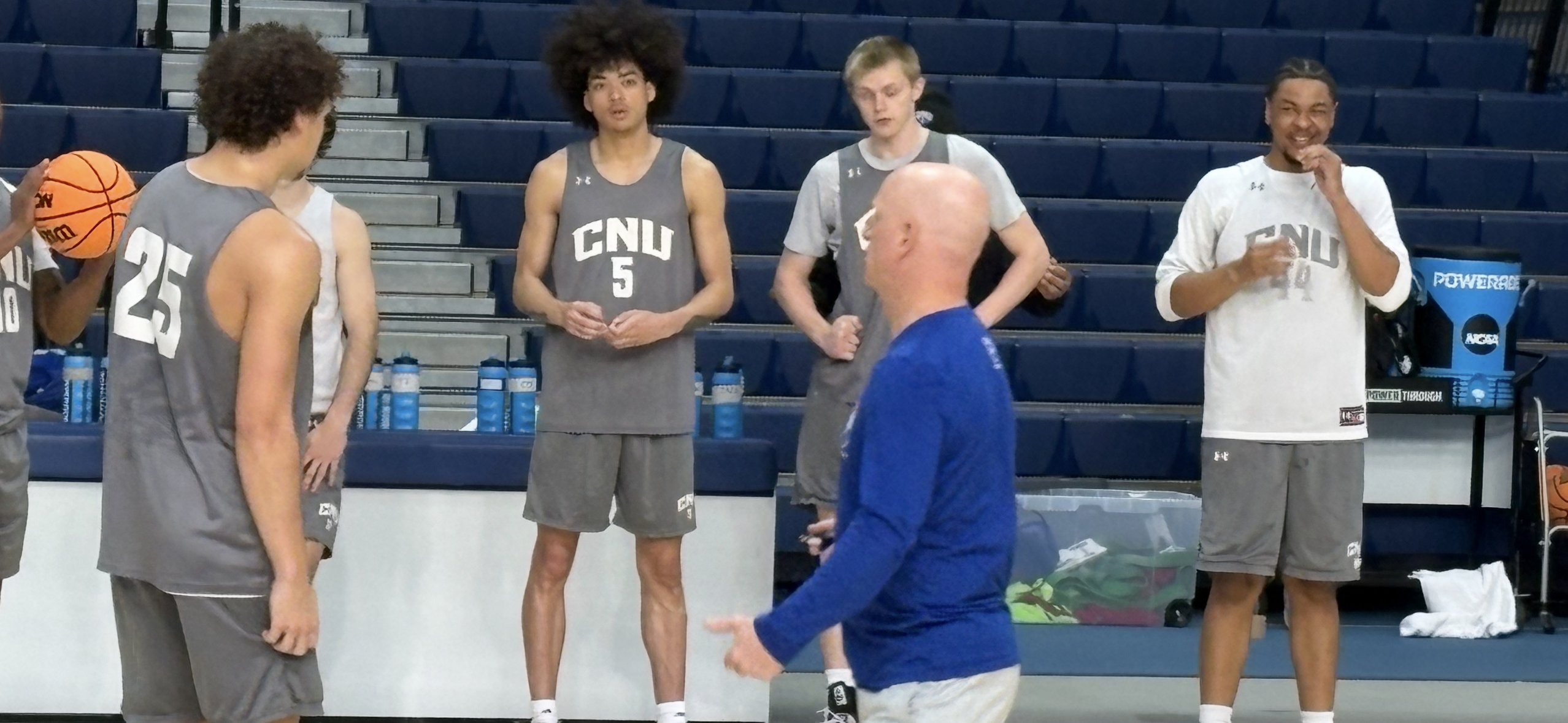 CNU HOOPS.png