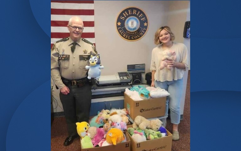 Kyra Sizemore Laurel County Sheriff's Donation