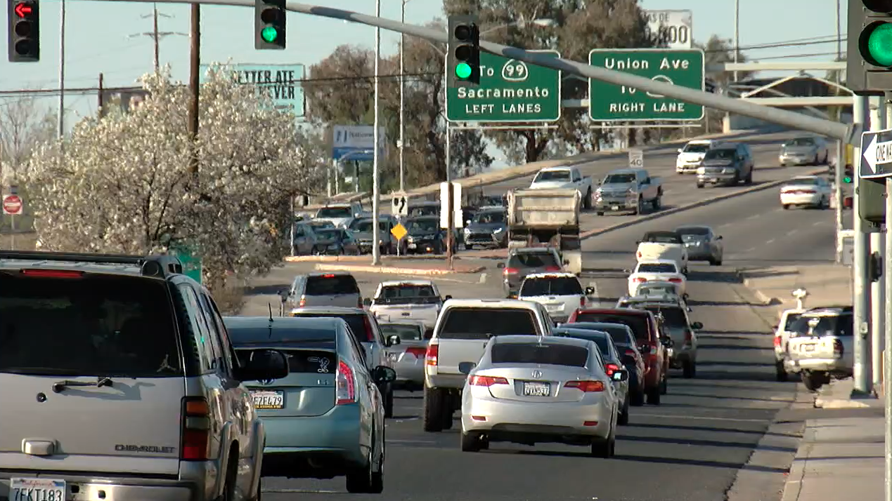 Union Avenue, Bakersfield (FILE)