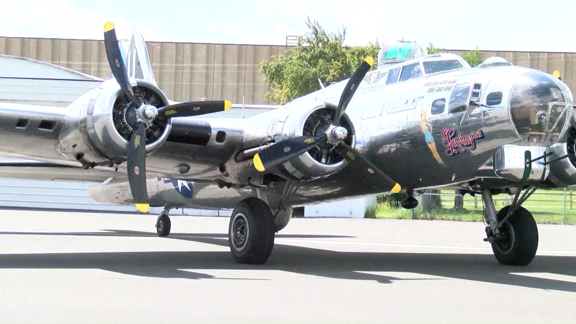 B-17 Flying Fortress "Sentimental Journey" in Helena (June 2023)