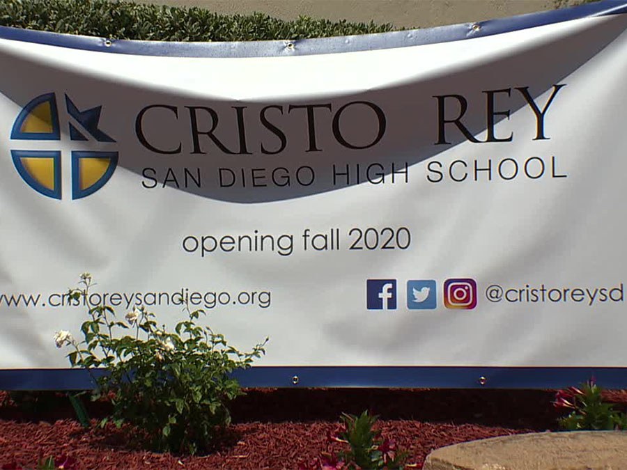 cristo_rey_high_school_sign.jpg