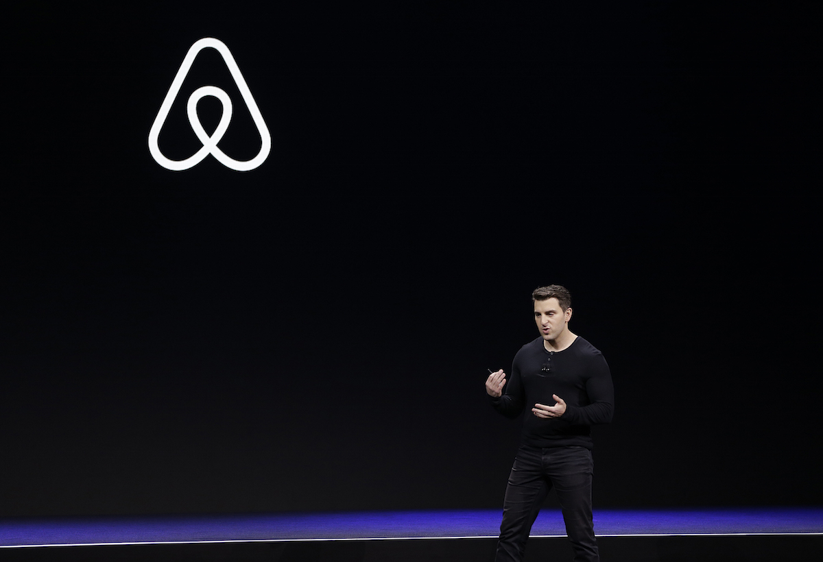 Aibnb laying off 1,900 employees due to travel decline