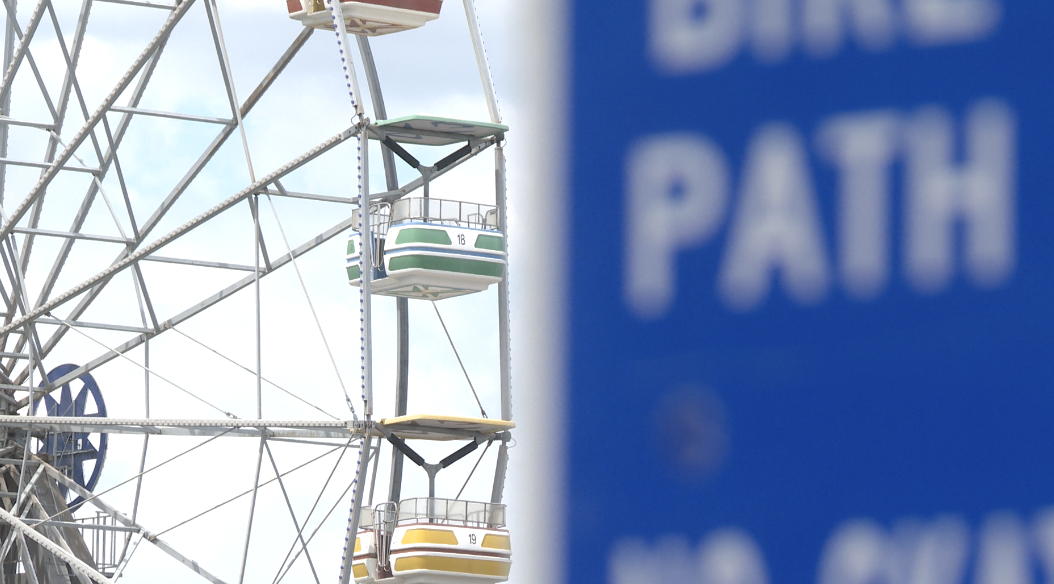 Oceanfront businesses say revenue dropped during first weekend of 9:30 p.m. curfew