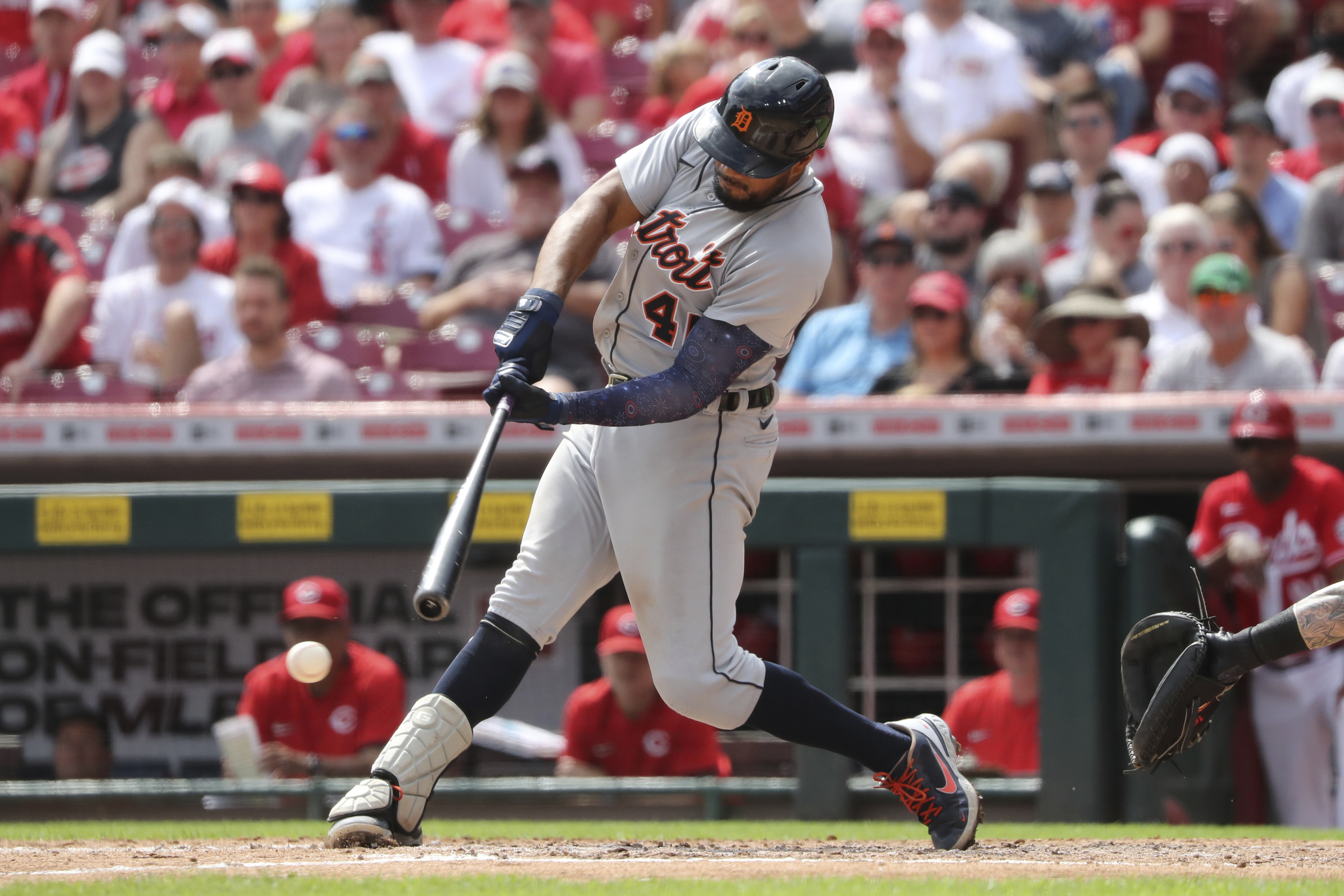Jeimer Candelario Tigers Reds Baseball