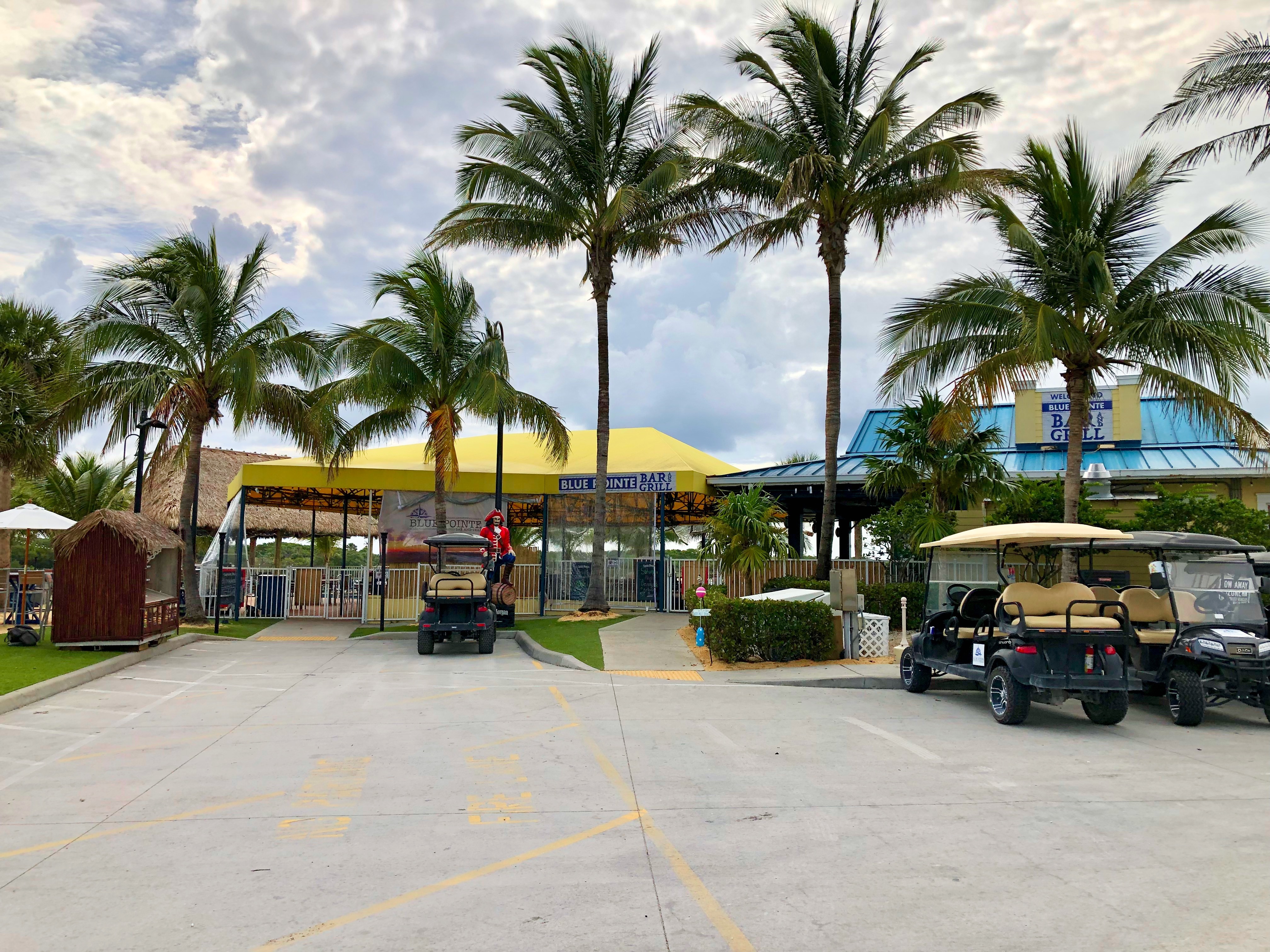 Outside of Blue Pointe Bar and grill