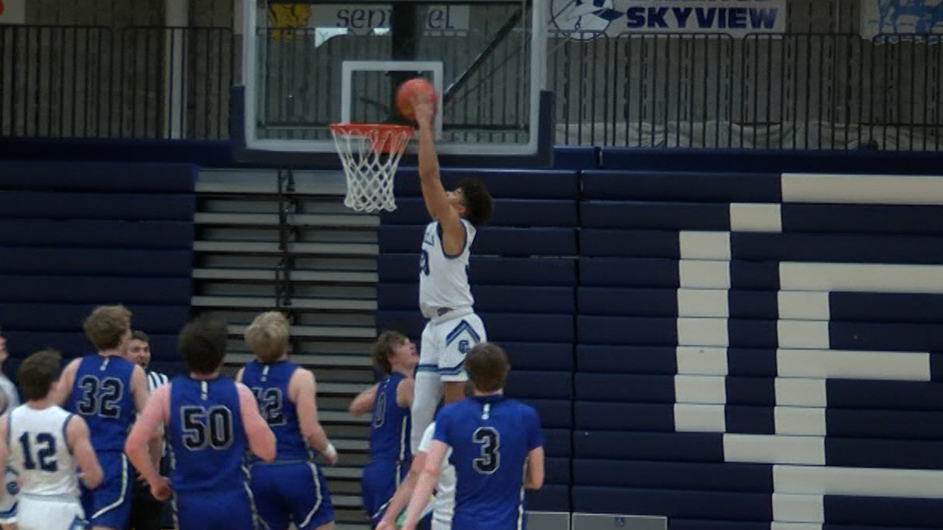 REED-HARRIS-DUNK.jpg