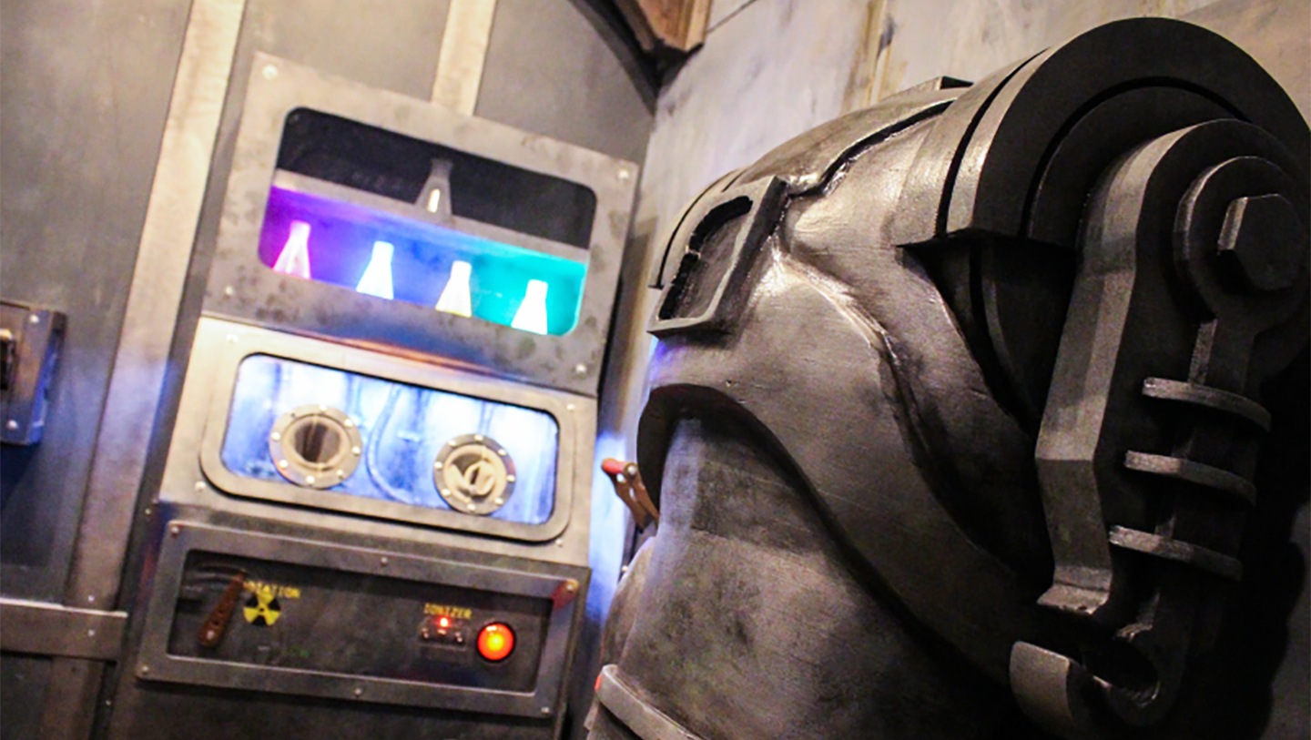 Red Door Escape Room.png