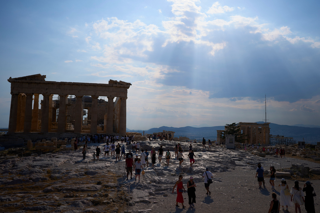 Greece-Acropolis-Attack