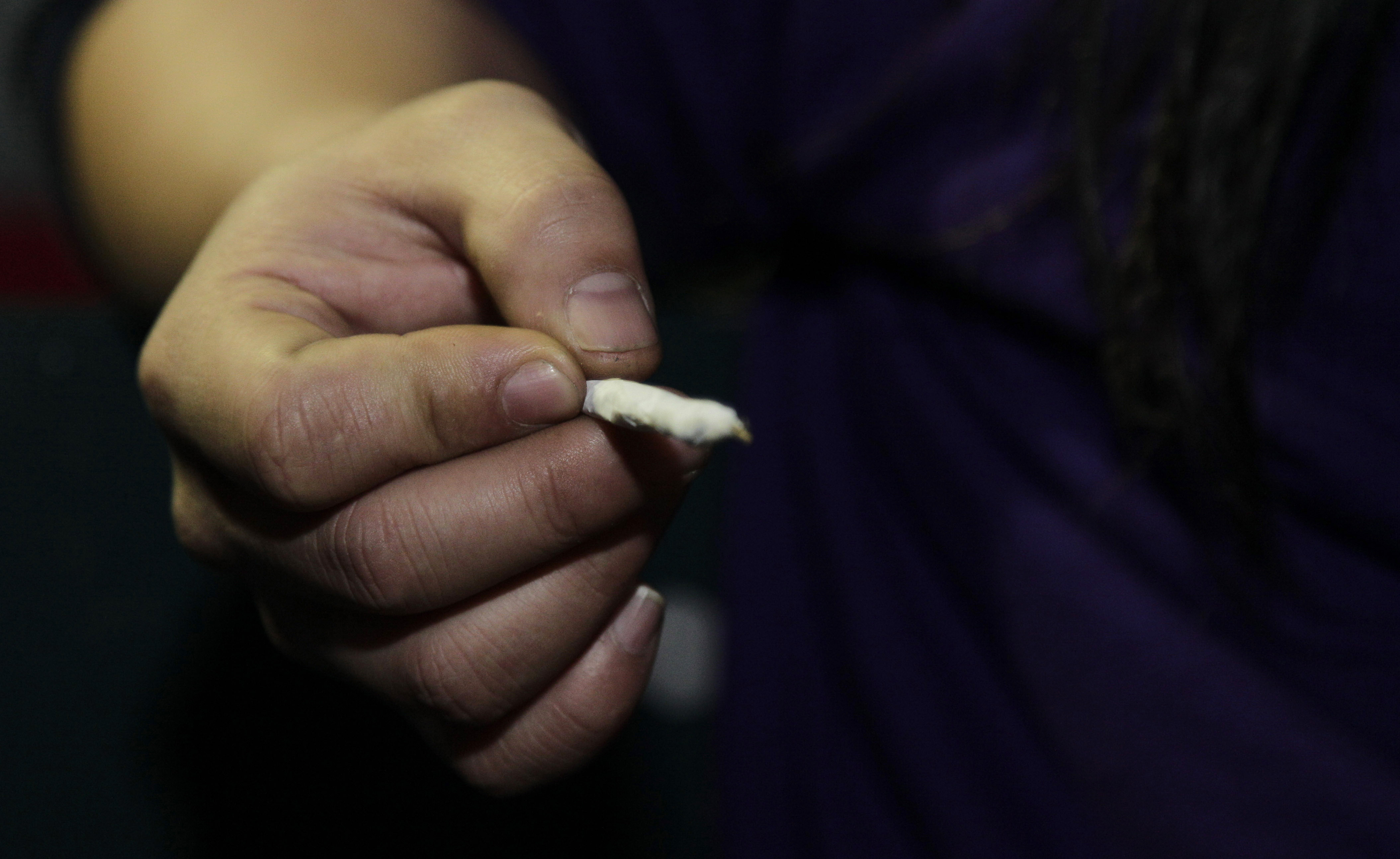 Inmate lights joint while appearing before judge, sheriff says