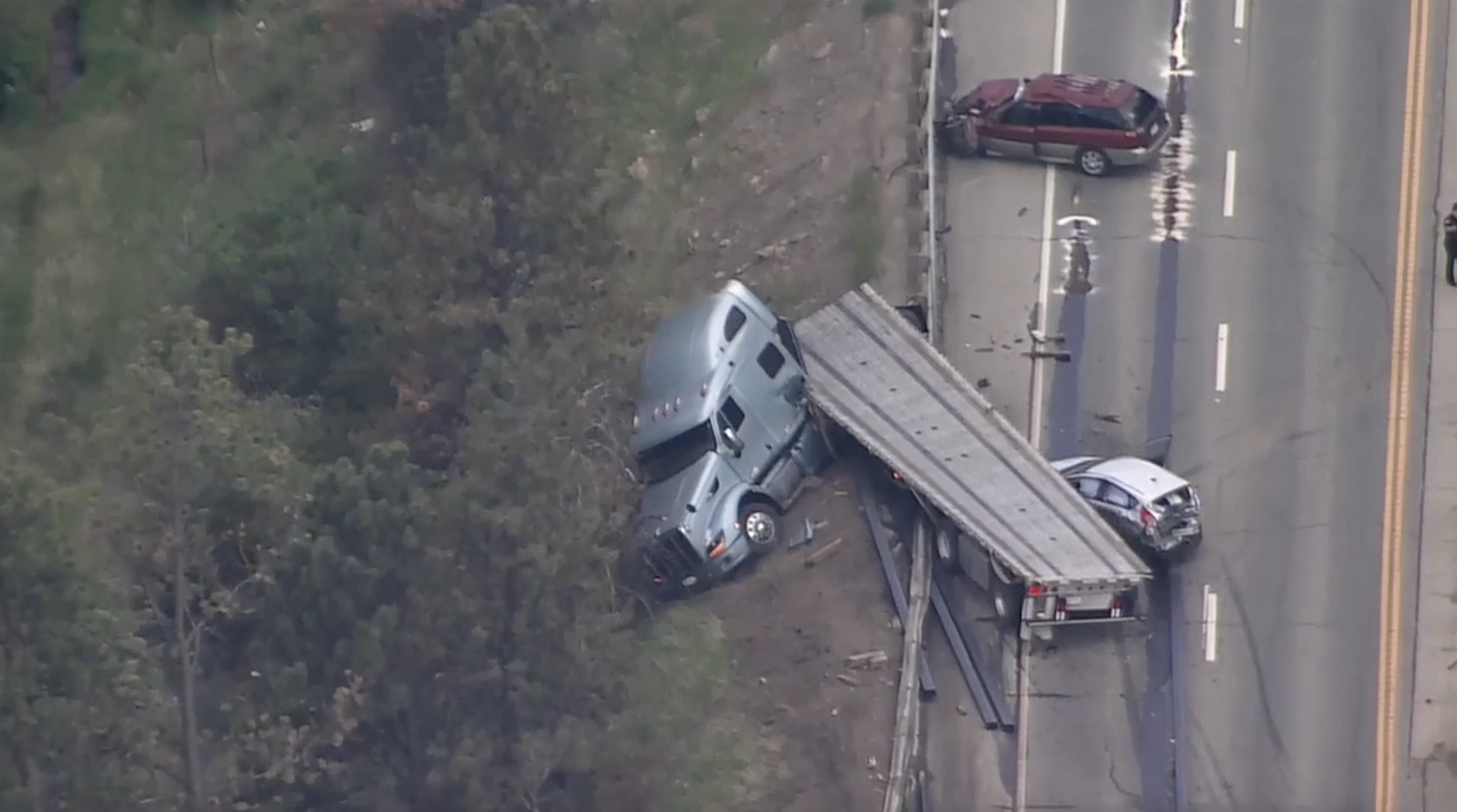 Semi truck crashes on Highway 285 in 2024