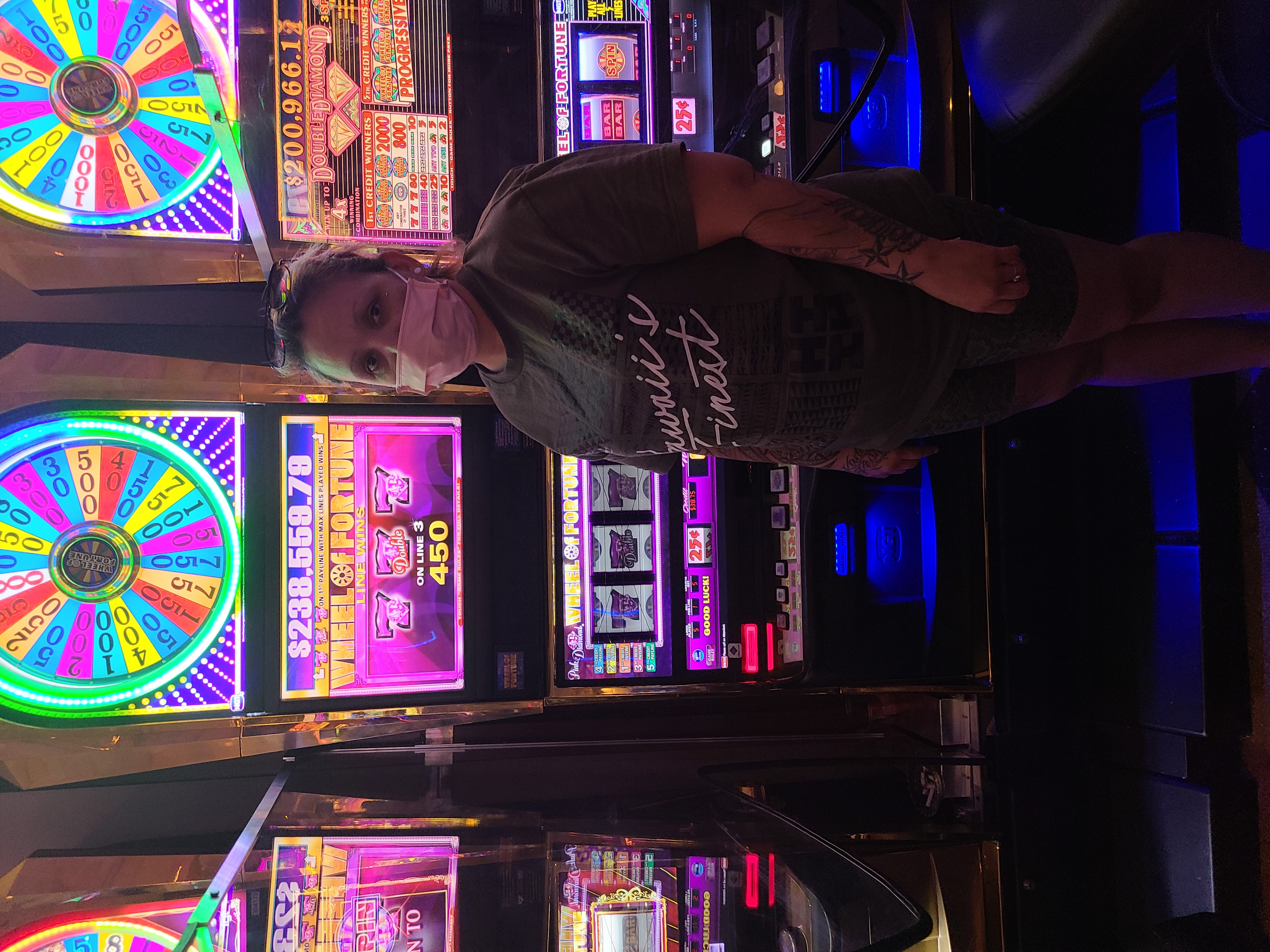Palace Station Progressive Jackpot on 4.23.21_Delores Raymond_Photo Credit - Station Casinos.jpg