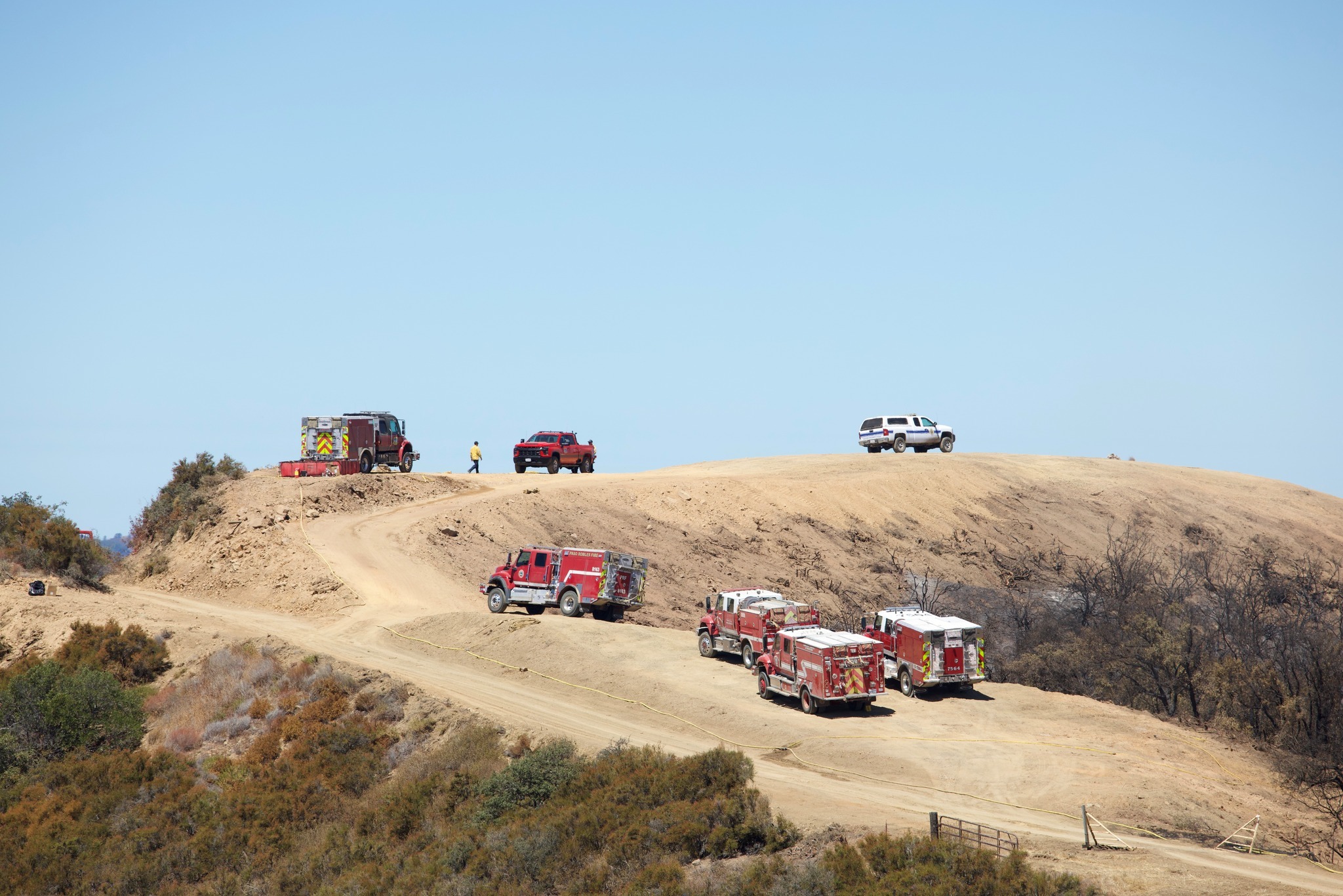 Gifford Fire crews  LPNF.jpg
