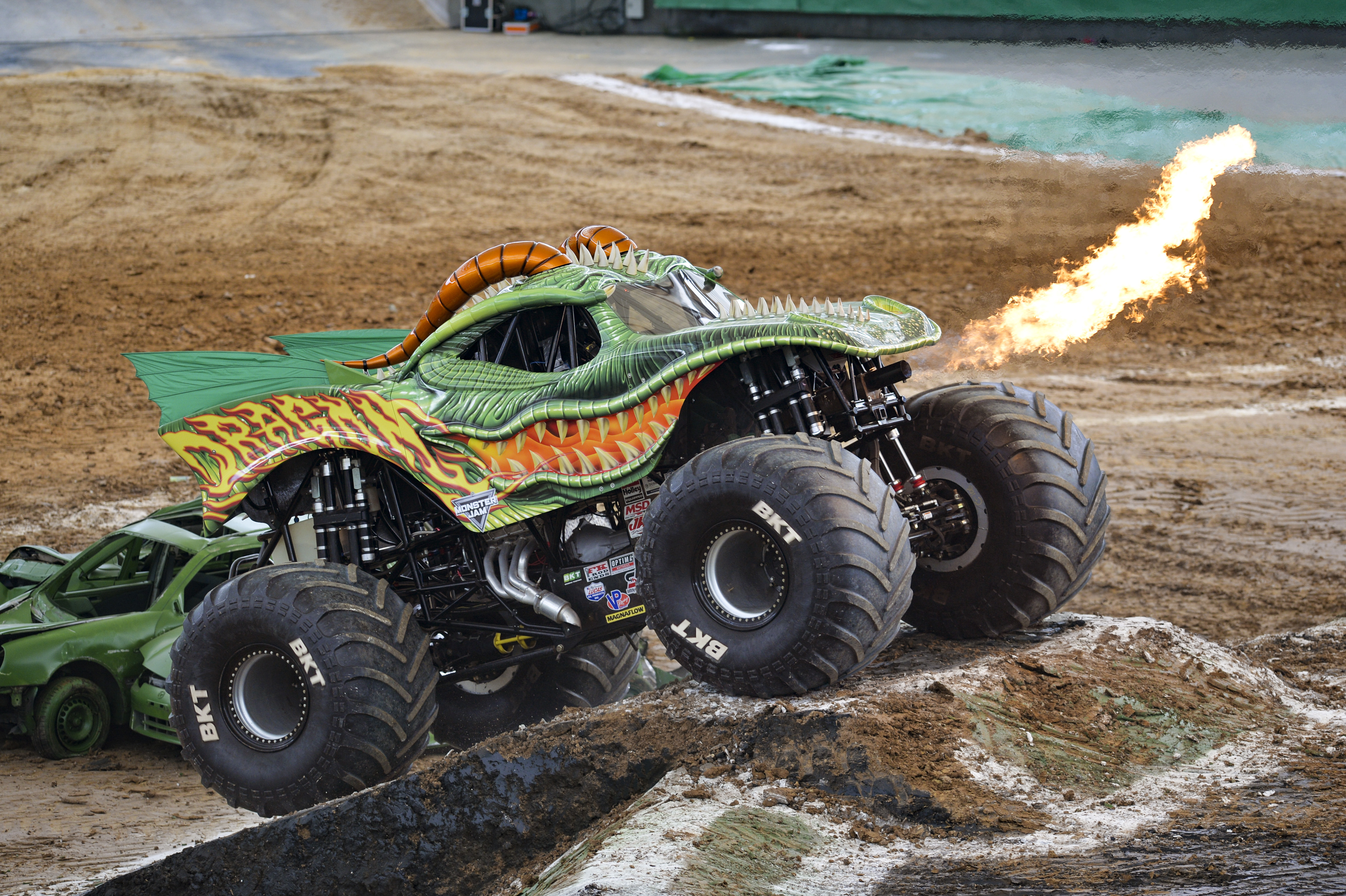 monster jam Dragon18_01_0.jpg