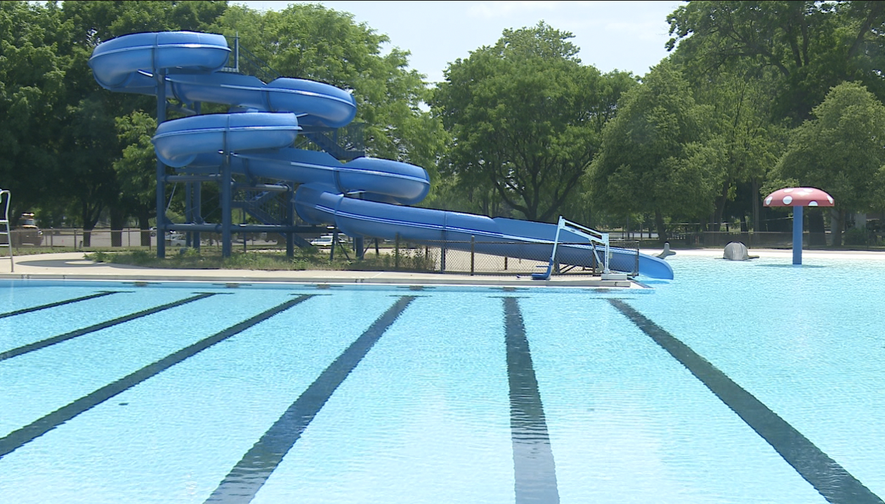 Richmond Park Pool.png