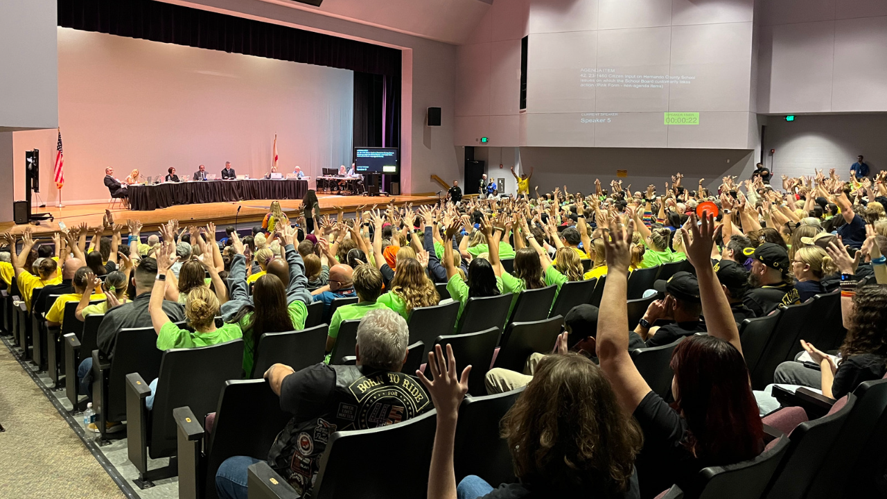 Hernando School Board meeting.png