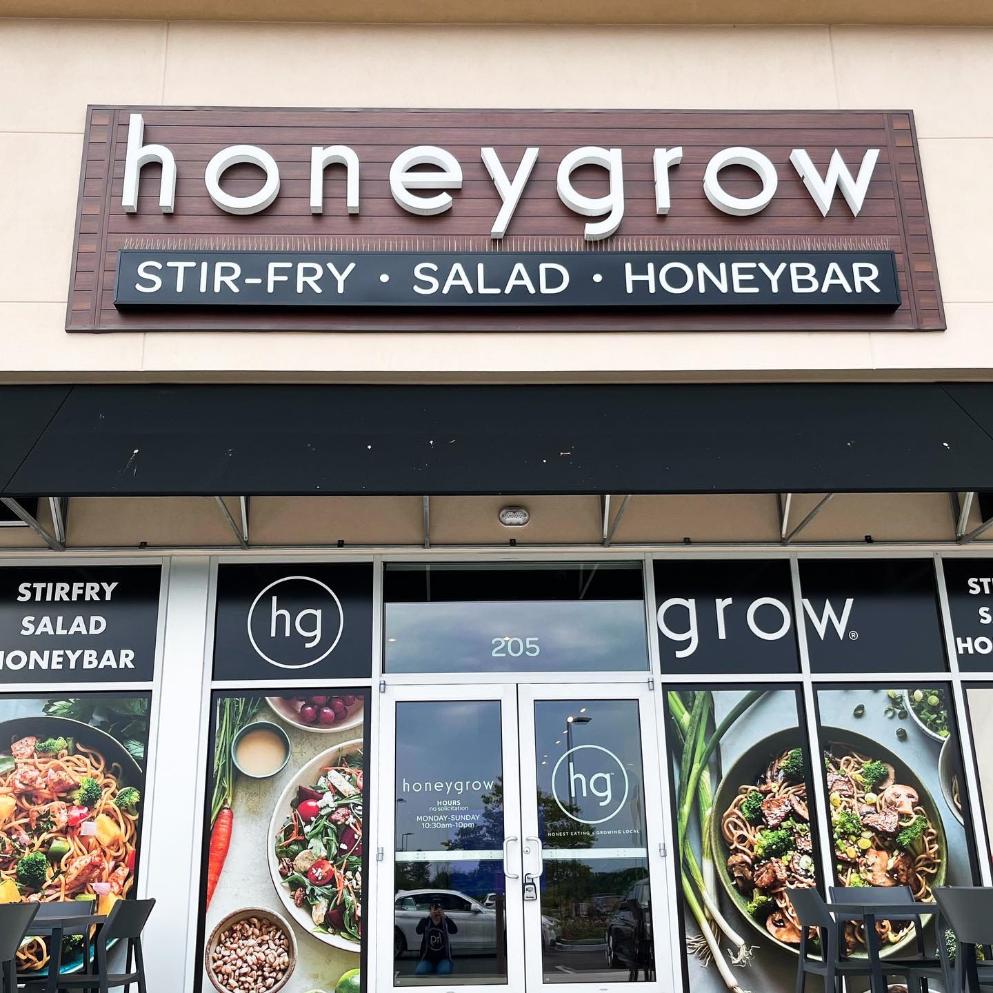 honeygrow restaurant in New Jersey