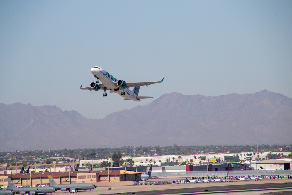 Takeoff Phoenix Sky Harbor 