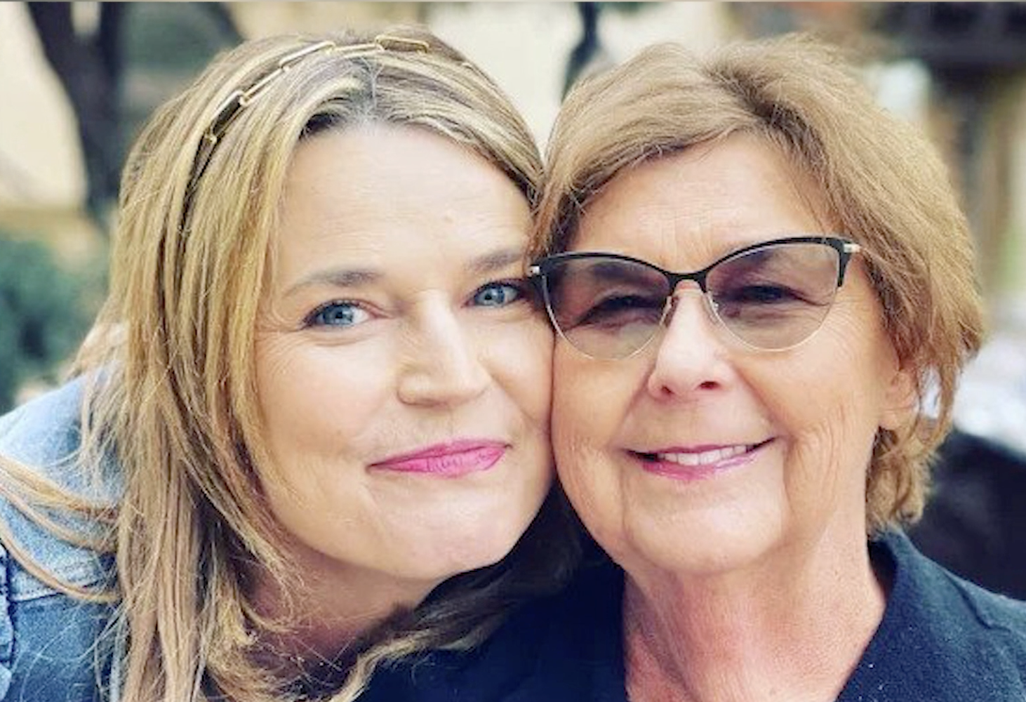 Savannah Guthrie pictured with her mother, Nancy.