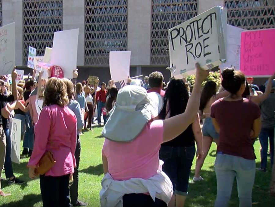 KNXV State Capitol Planned Parenthood Pro Abortion Rally.jpeg
