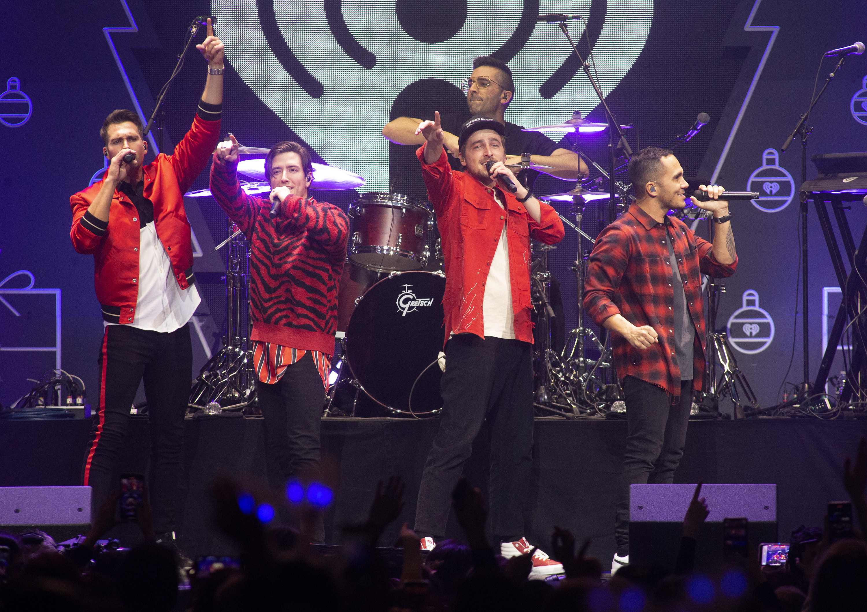 James Maslow, Kendall Schmidt , Carlos Pena Jr., Logan Henderson, Big Time Rush