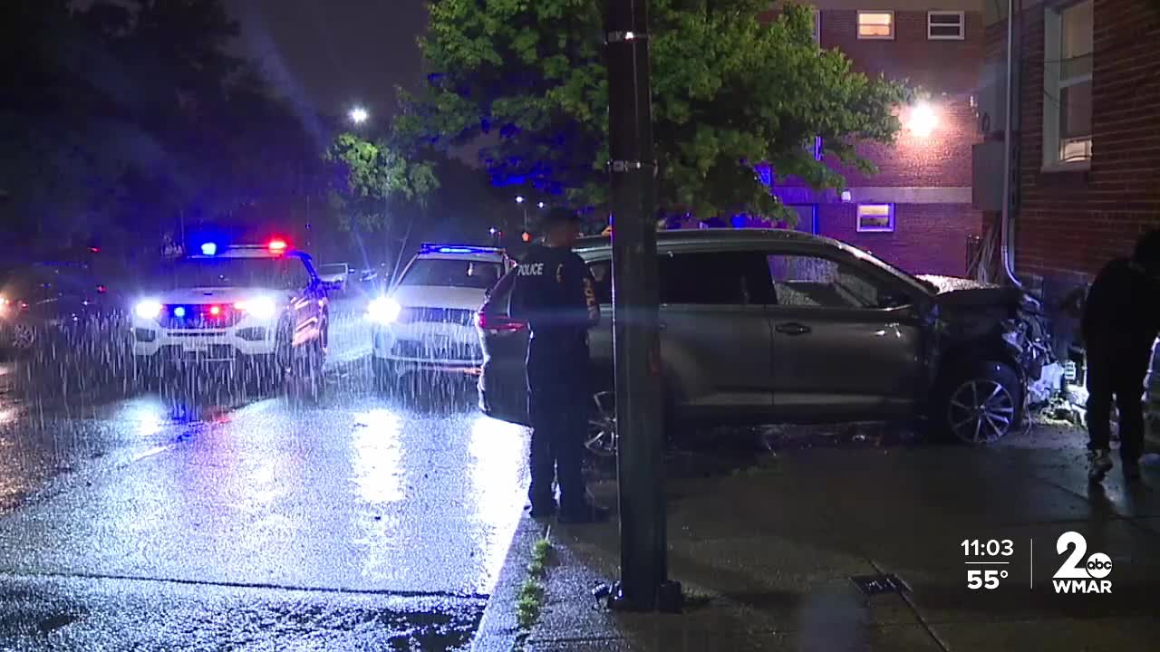 3 officers injured in Baltimore carjacking pursuit Wednesday
