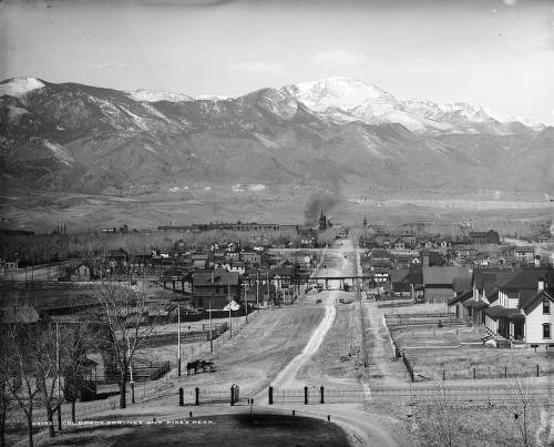 Pikes Peak.jpg