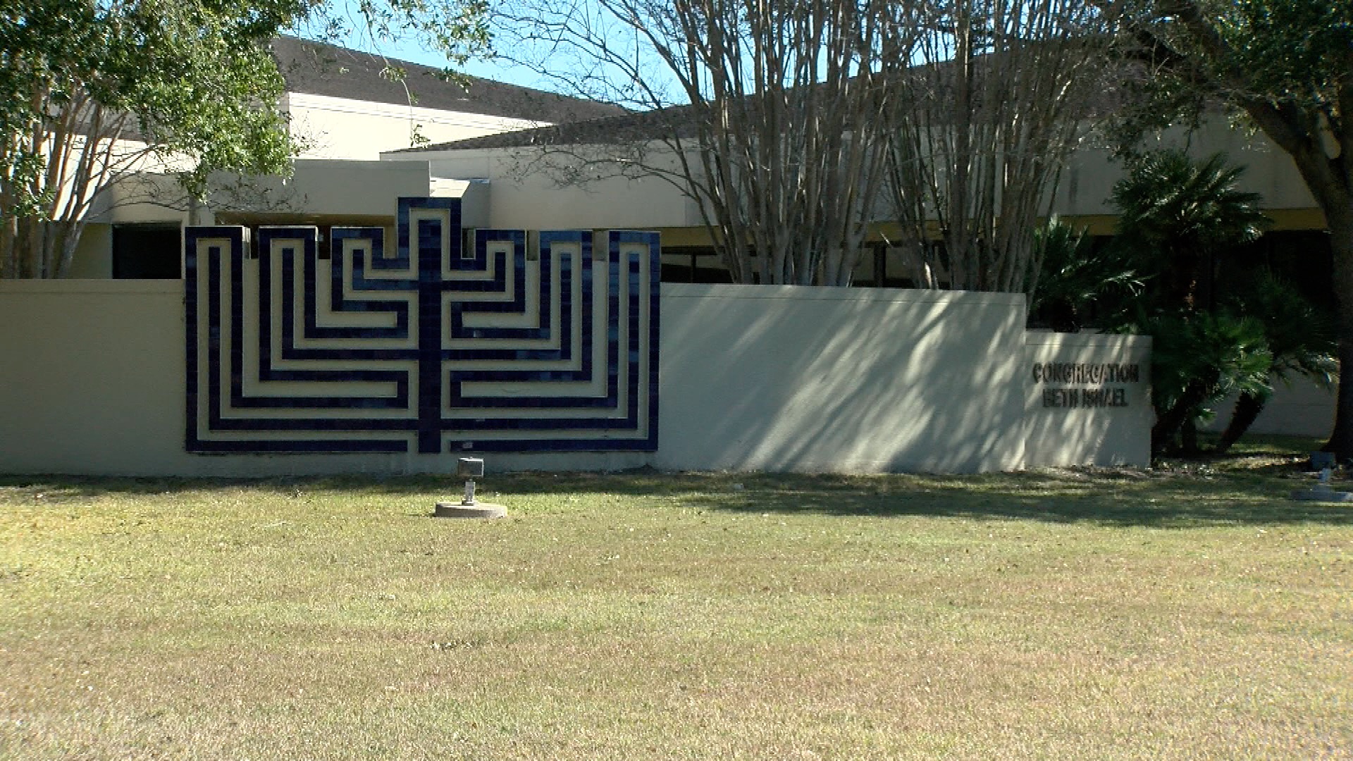 Local Jewish community reacts to synagogue hostage situation - Vimarsana News