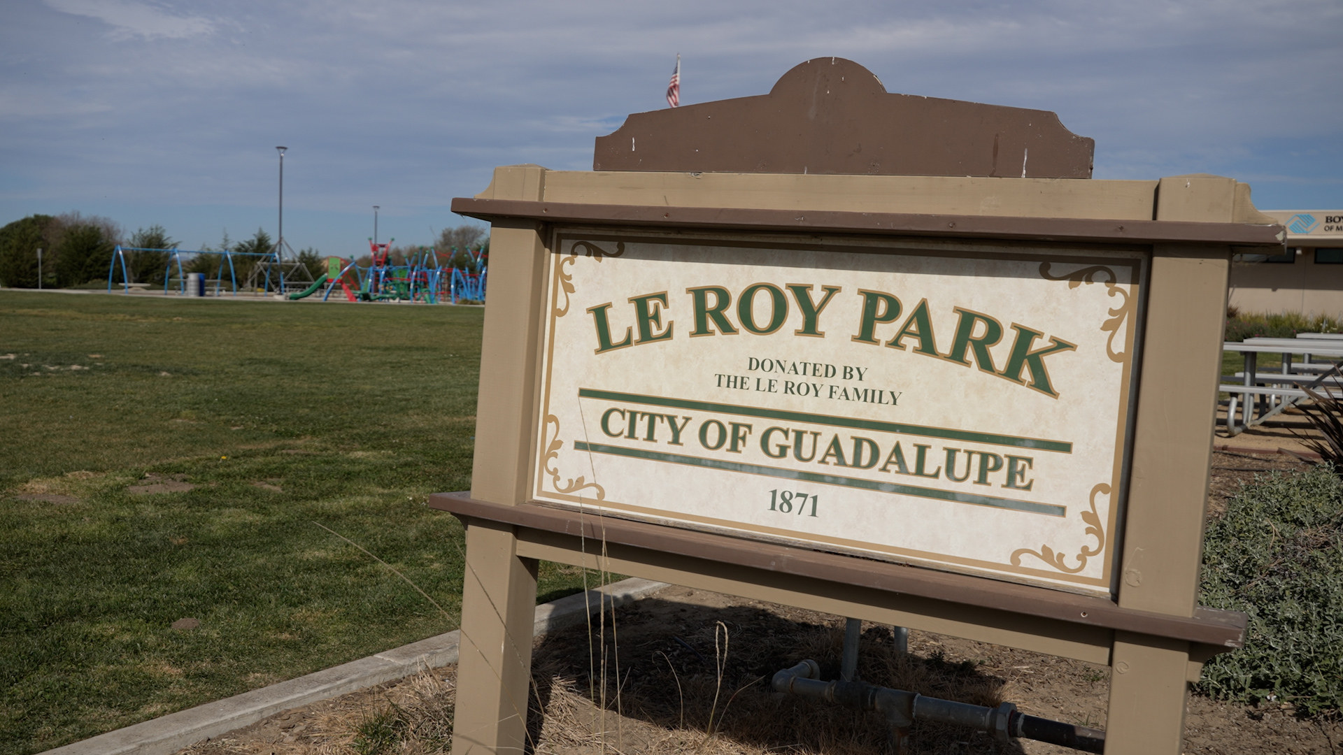 PARK.jpg