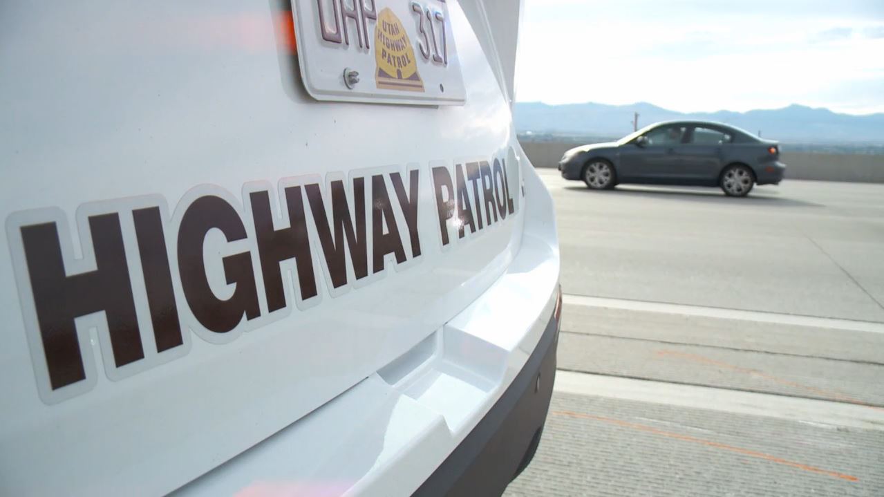 file photo uhp trooper utah highway patrol trooper vehicle on I-15 in Draper car vehicle accident fatal motorcycle crash (4).JPG