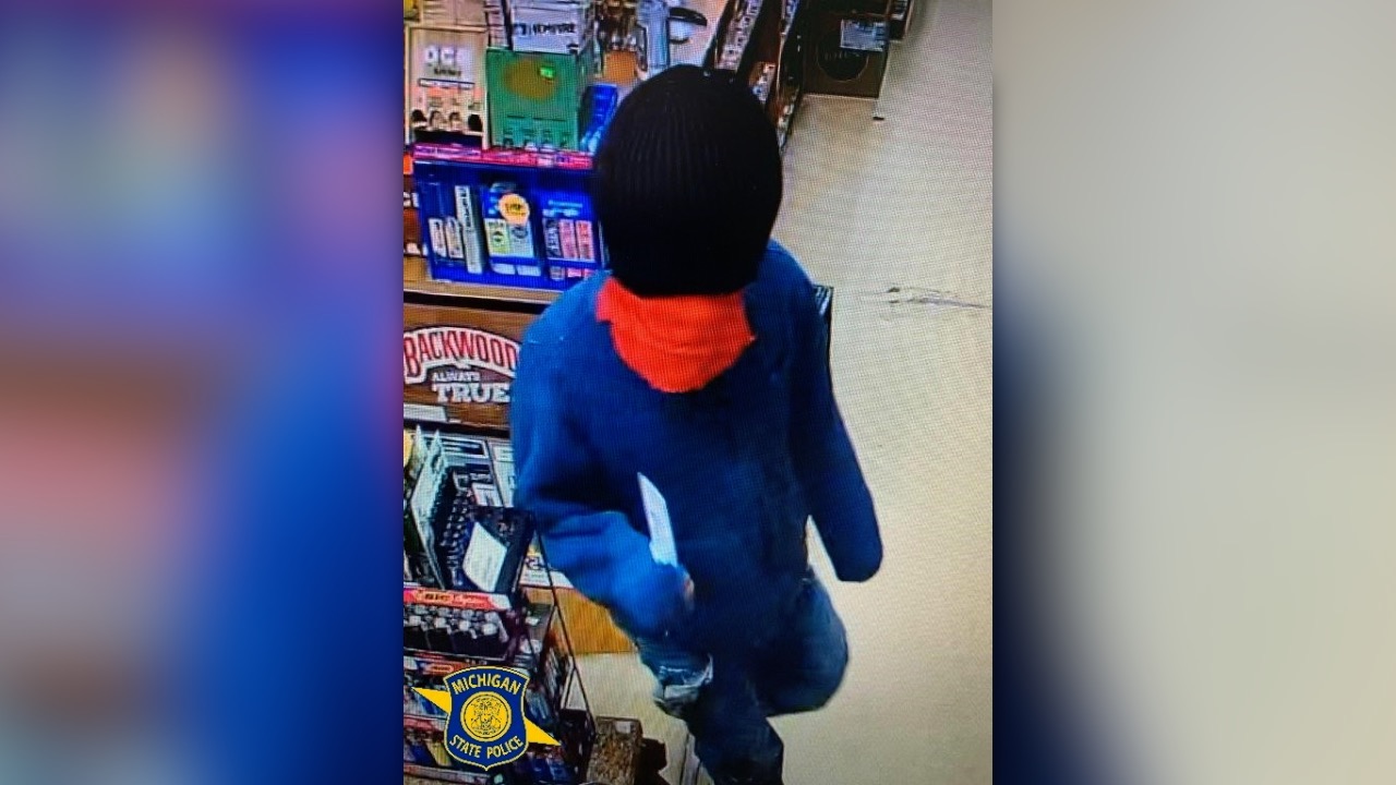 robbery suspect 1.jpg