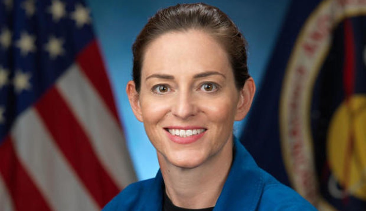 Nicole Aunapu Mann 