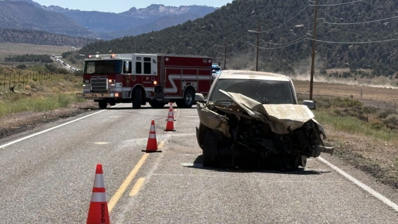 Two dead after multiple vehicles crash in Washington County, closing State Route 59