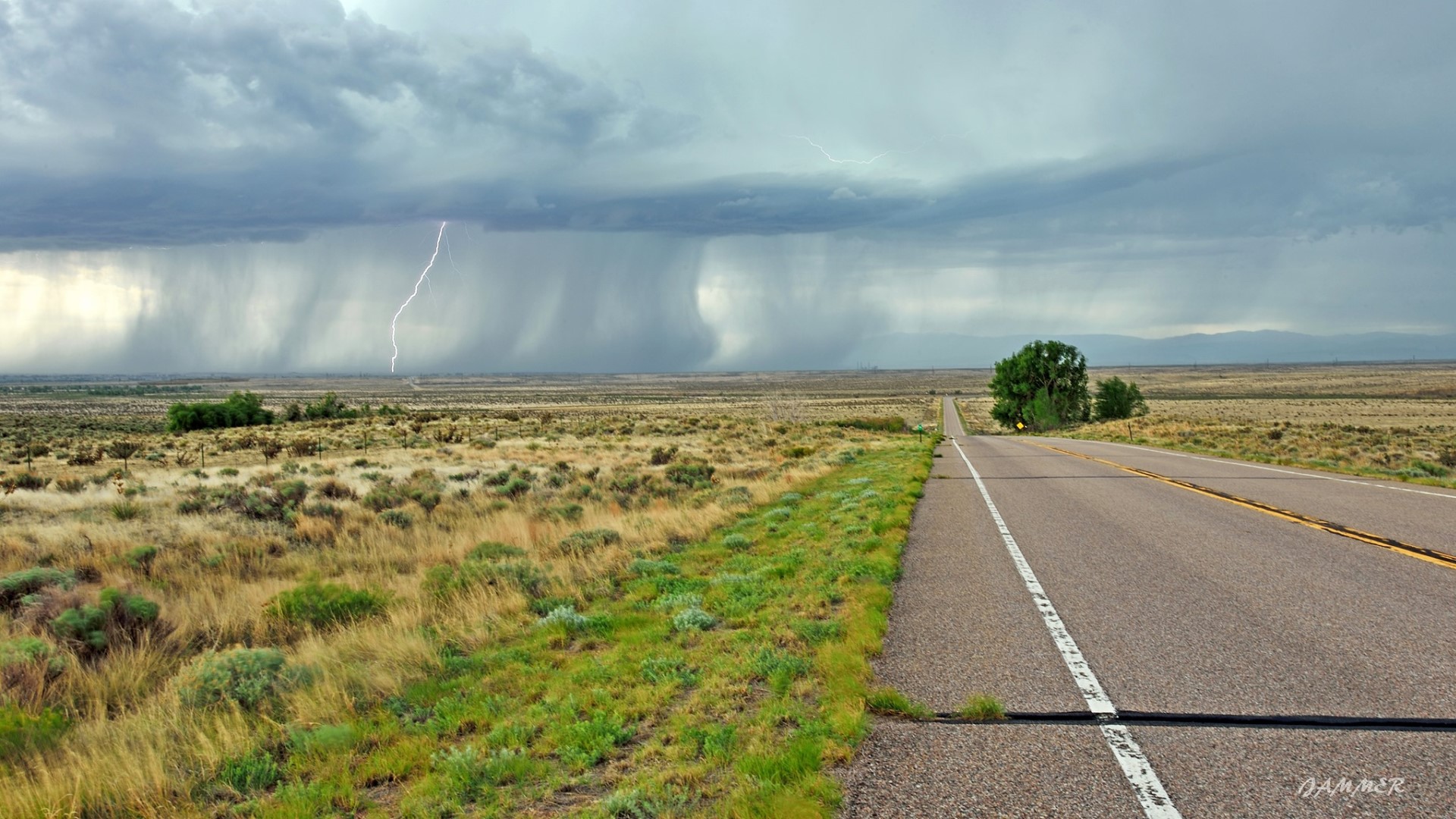 Eastern Pueblo County lightning