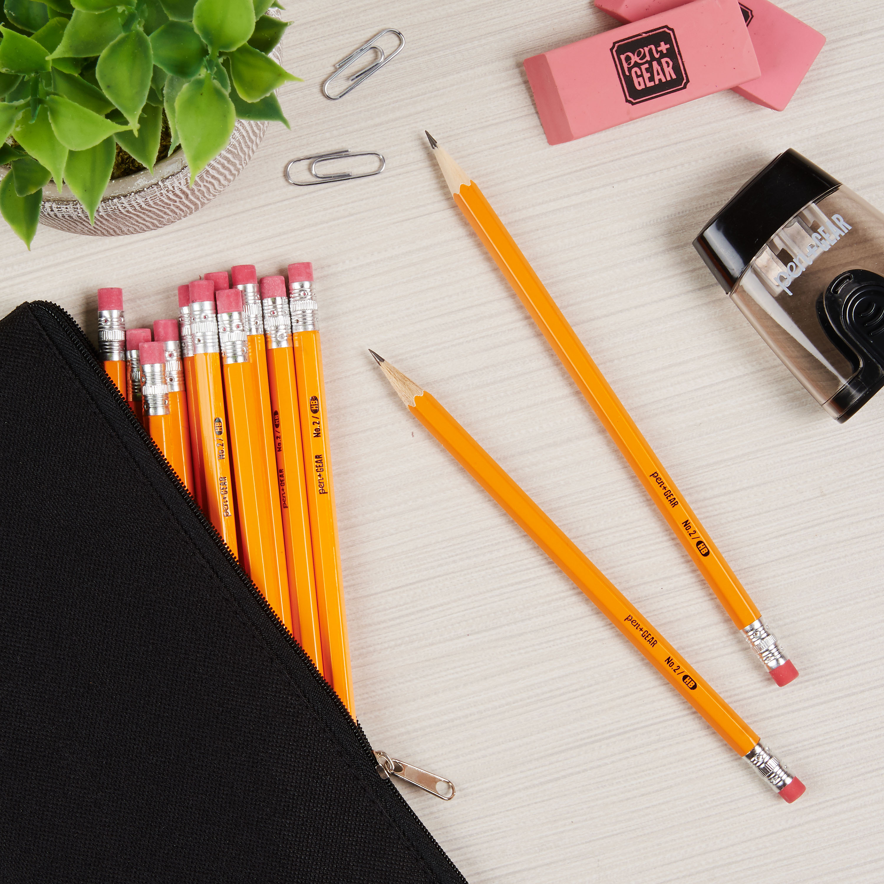 pen-gear-number-2-wooden-pencils.png
