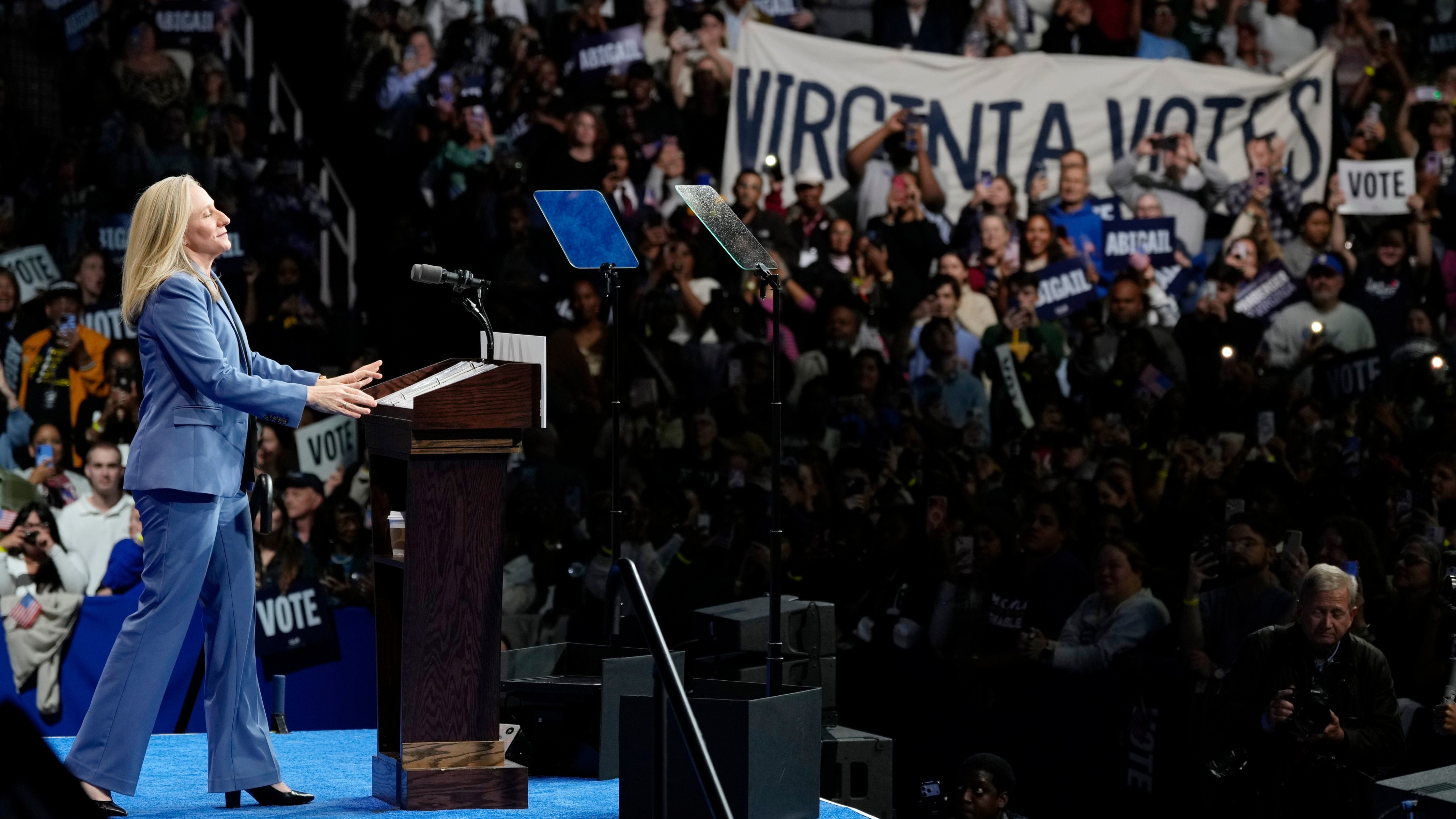 AP25305738578509 (1).jpg