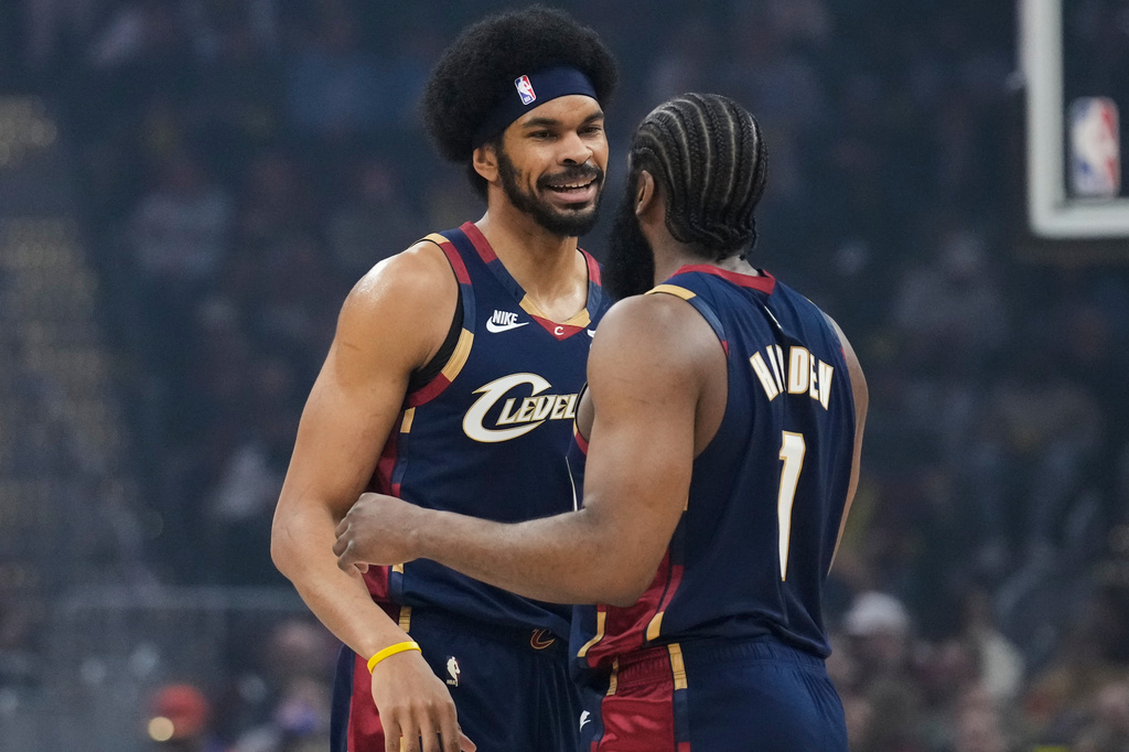 Heat Cavaliers Basketball